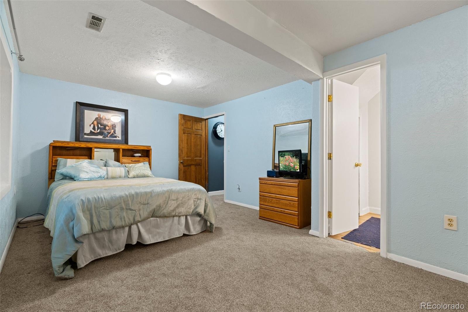 MLS Image #24 for 3718 s ensenada street,aurora, Colorado