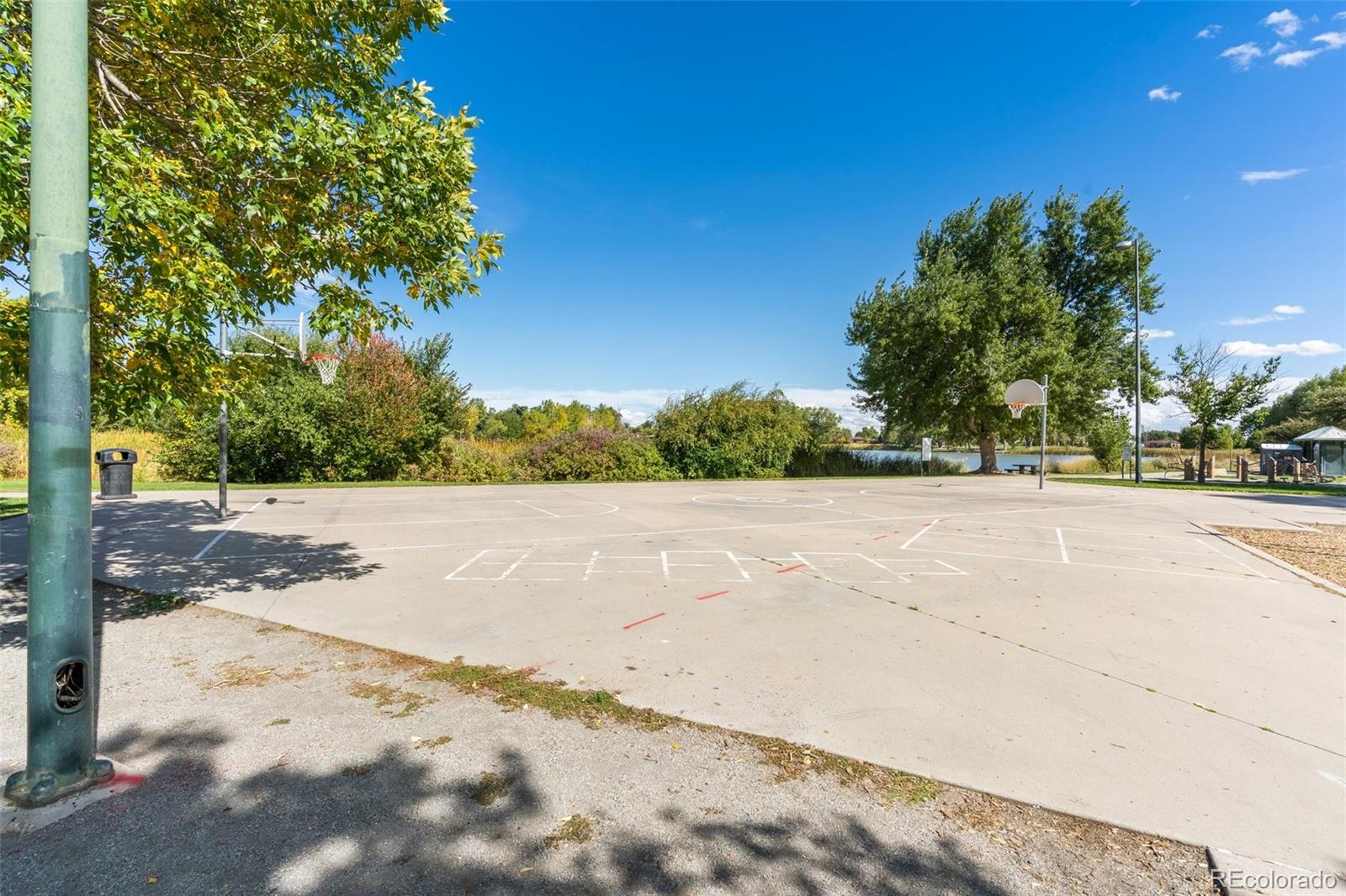 MLS Image #35 for 701 s bryant street,denver, Colorado