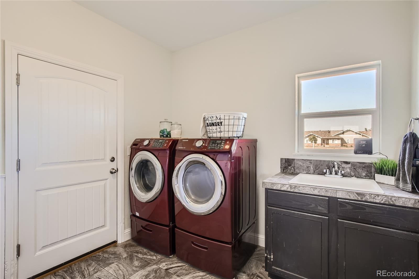 MLS Image #9 for 33962 e 142nd place,hudson, Colorado