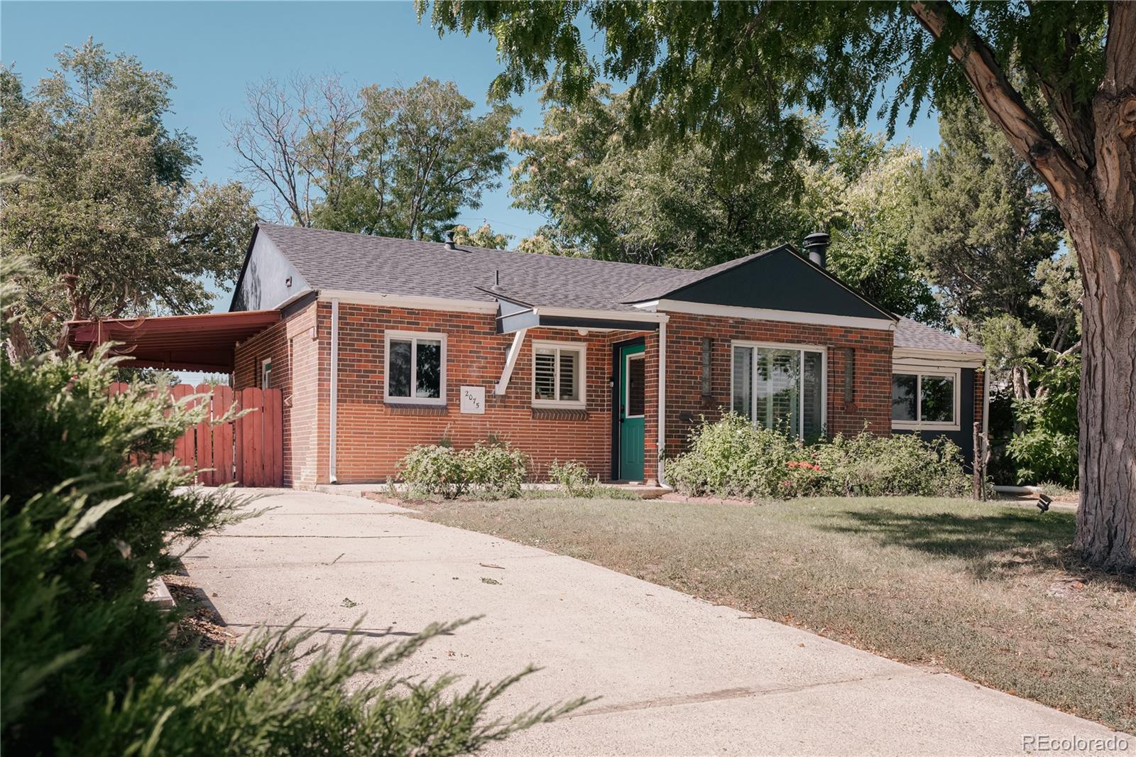 MLS Image #3 for 2075  syracuse street,denver, Colorado