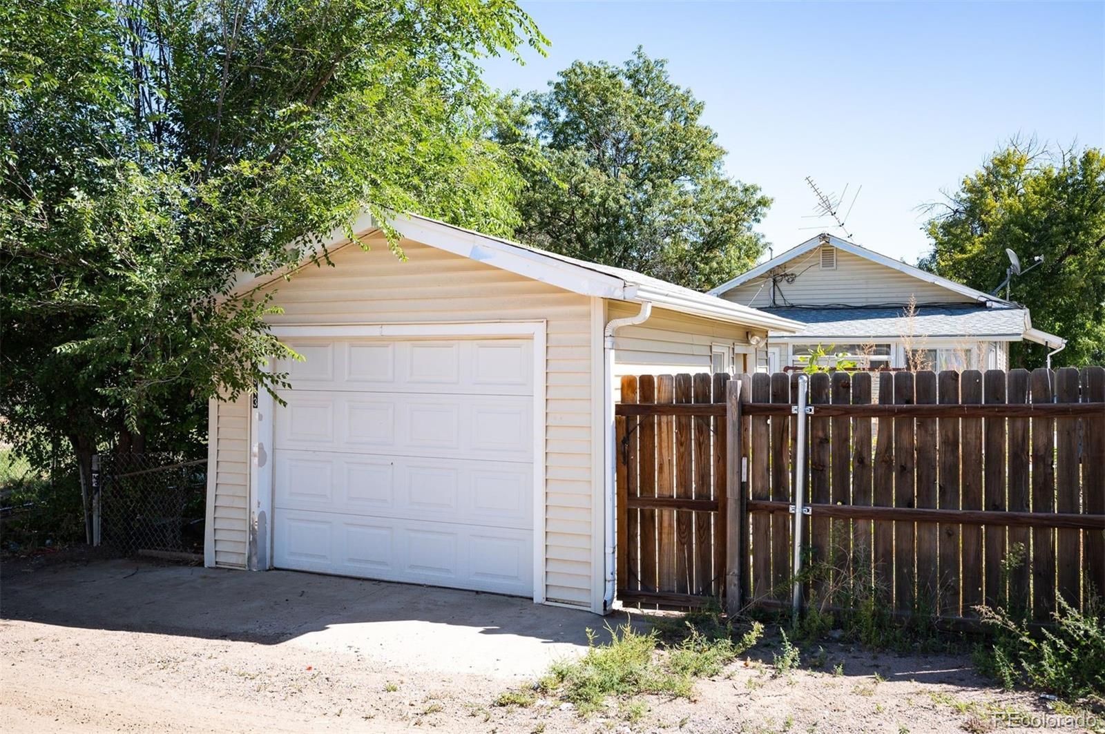 MLS Image #25 for 3943 s lincoln street,englewood, Colorado
