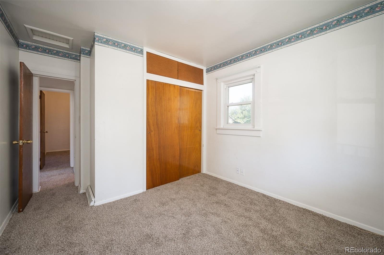 MLS Image #8 for 3943 s lincoln street,englewood, Colorado