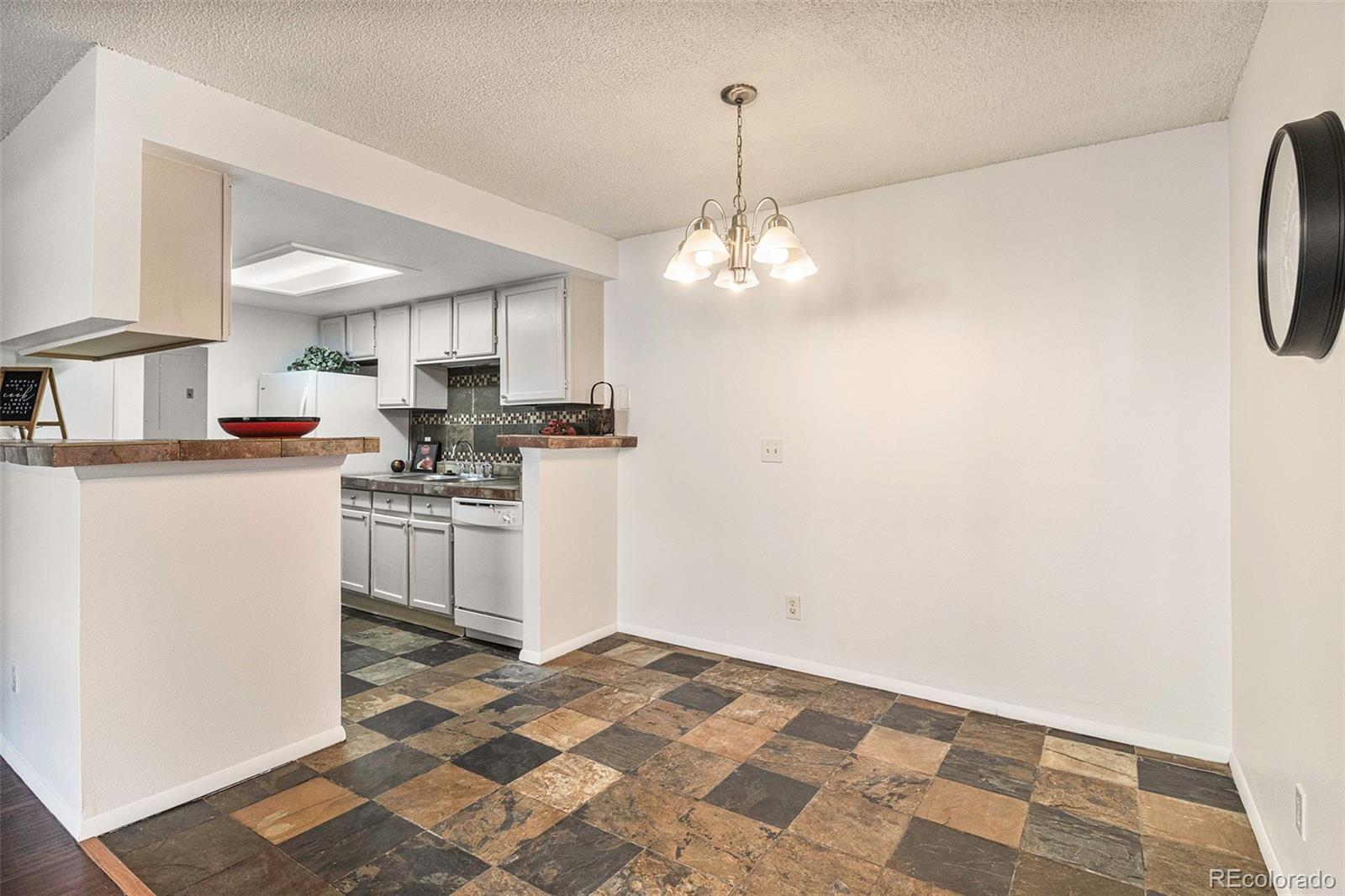 MLS Image #6 for 18073 e ohio avenue,aurora, Colorado