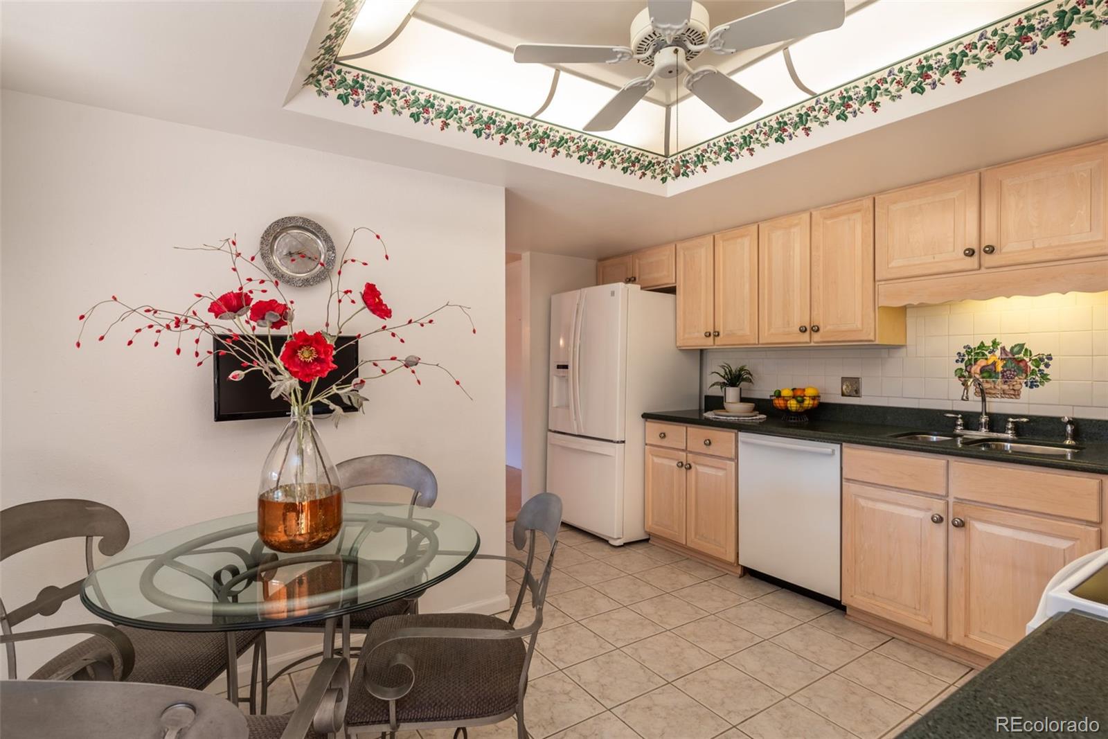 MLS Image #6 for 2868 s heather gardens way 102,aurora, Colorado