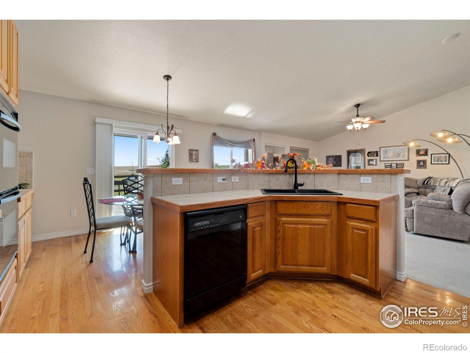 MLS Image #10 for 715  stonington lane,fort collins, Colorado