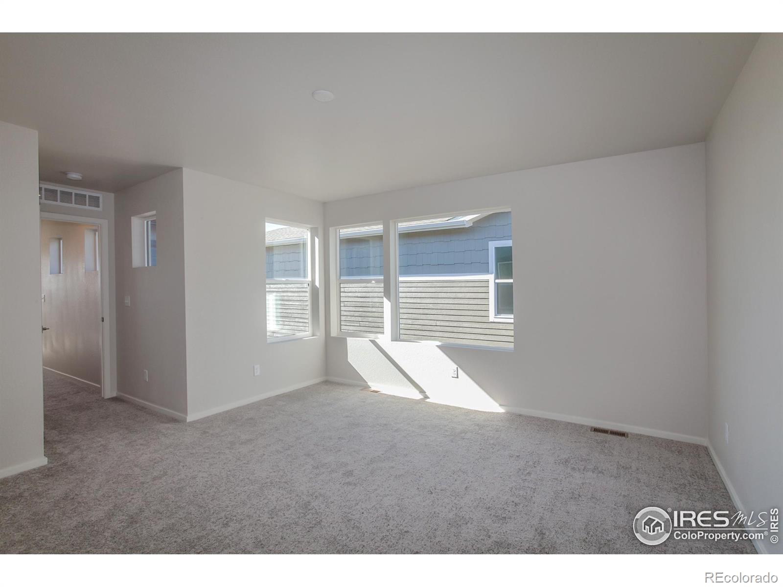 MLS Image #21 for 6070  saddle horn drive,timnath, Colorado