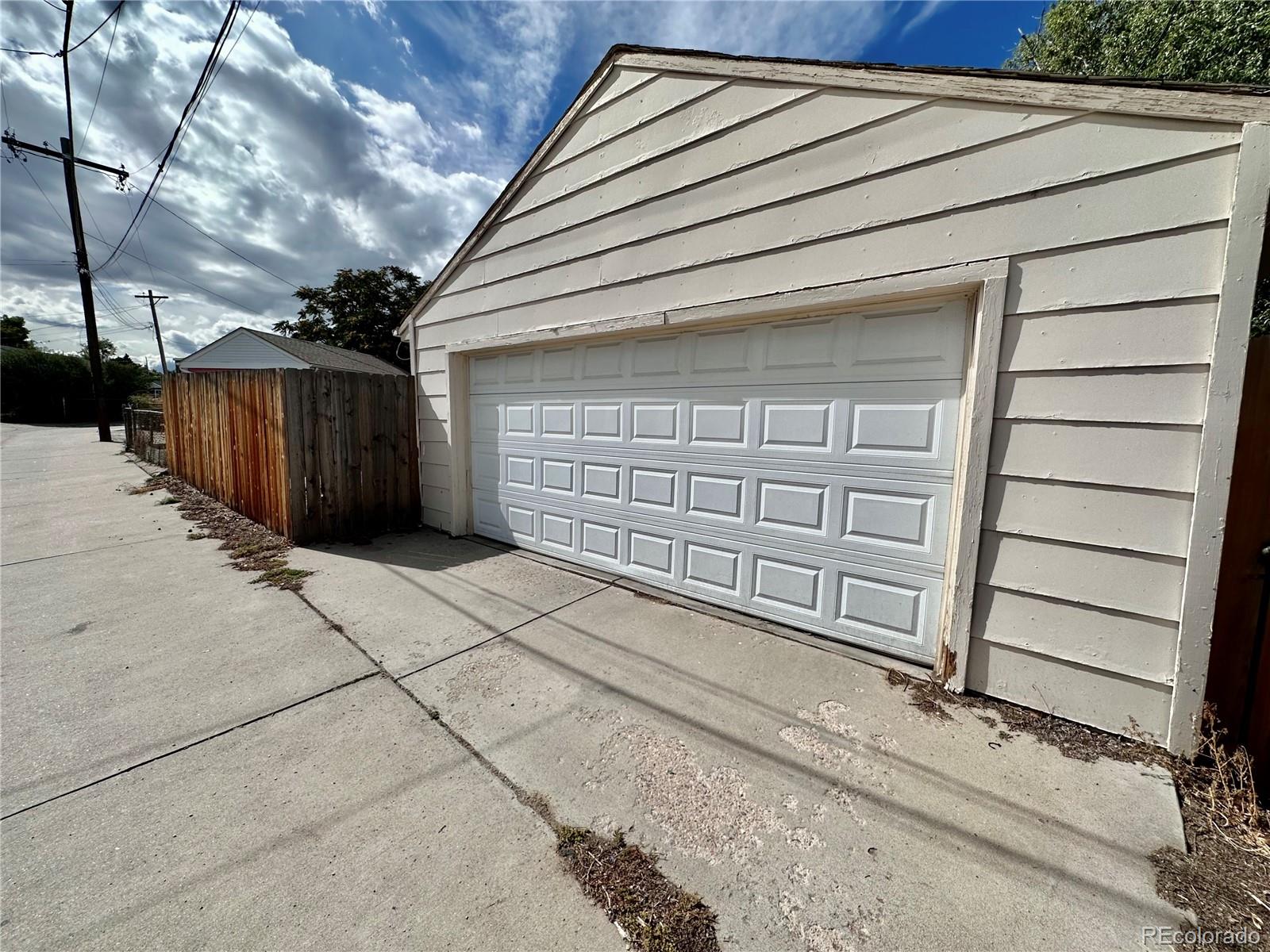 MLS Image #23 for 506 s quieto way,denver, Colorado