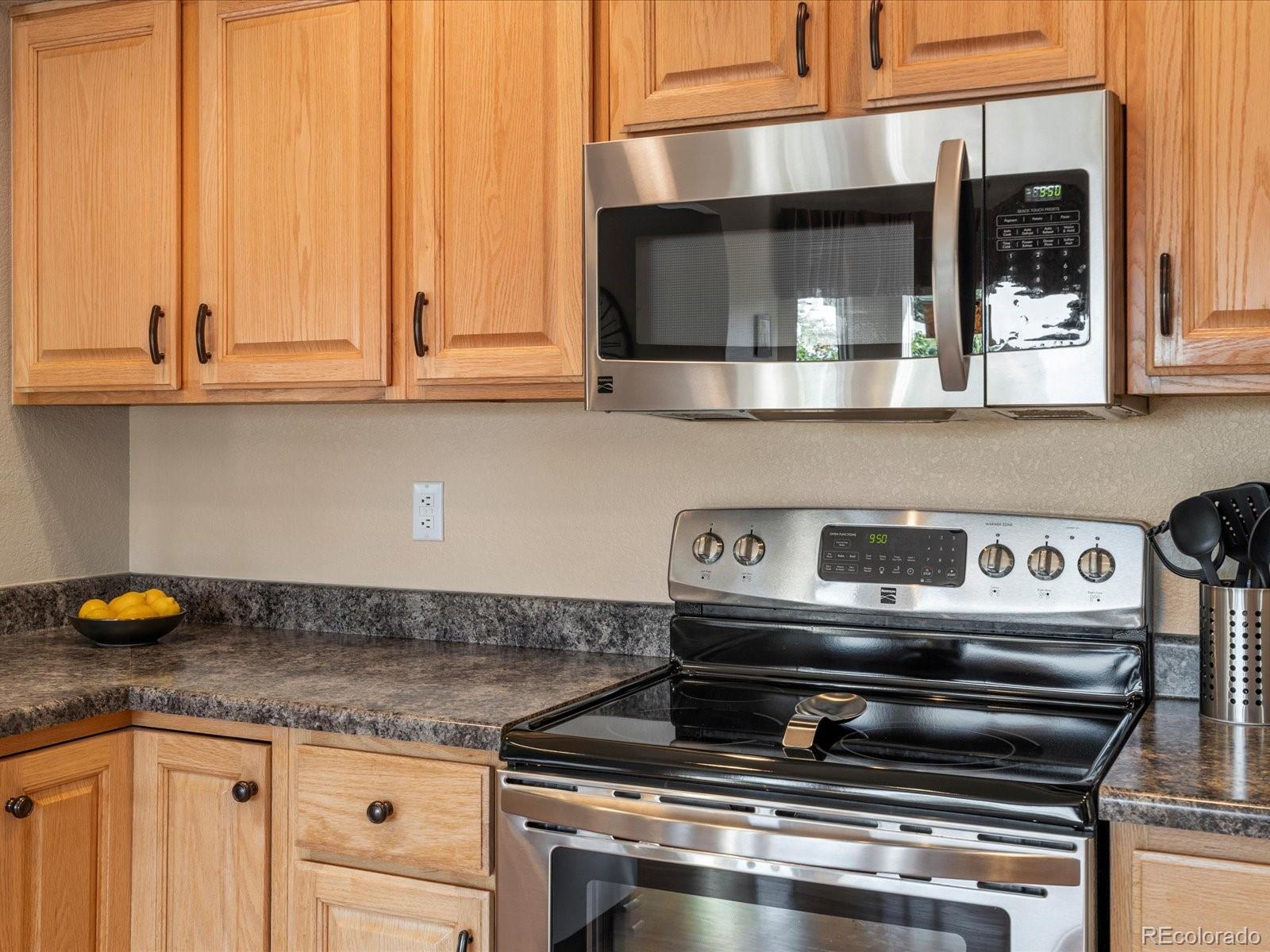 MLS Image #13 for 4322  hawthorne drive,broomfield, Colorado