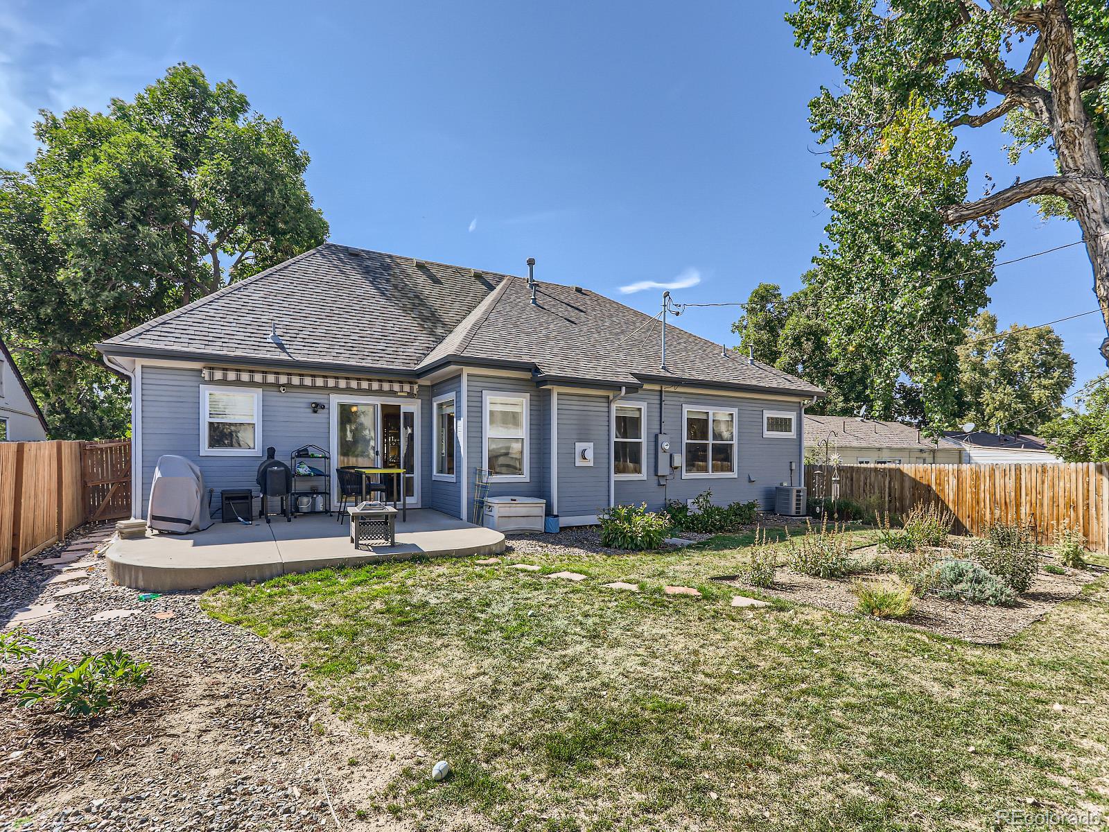 MLS Image #10 for 2934 s grape way,denver, Colorado