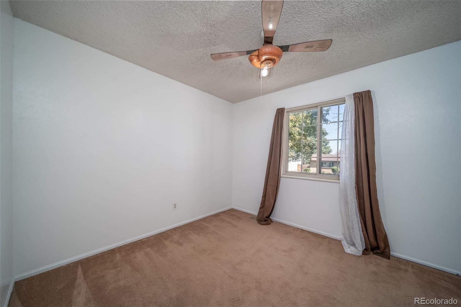 MLS Image #13 for 1549 s evanston street,aurora, Colorado