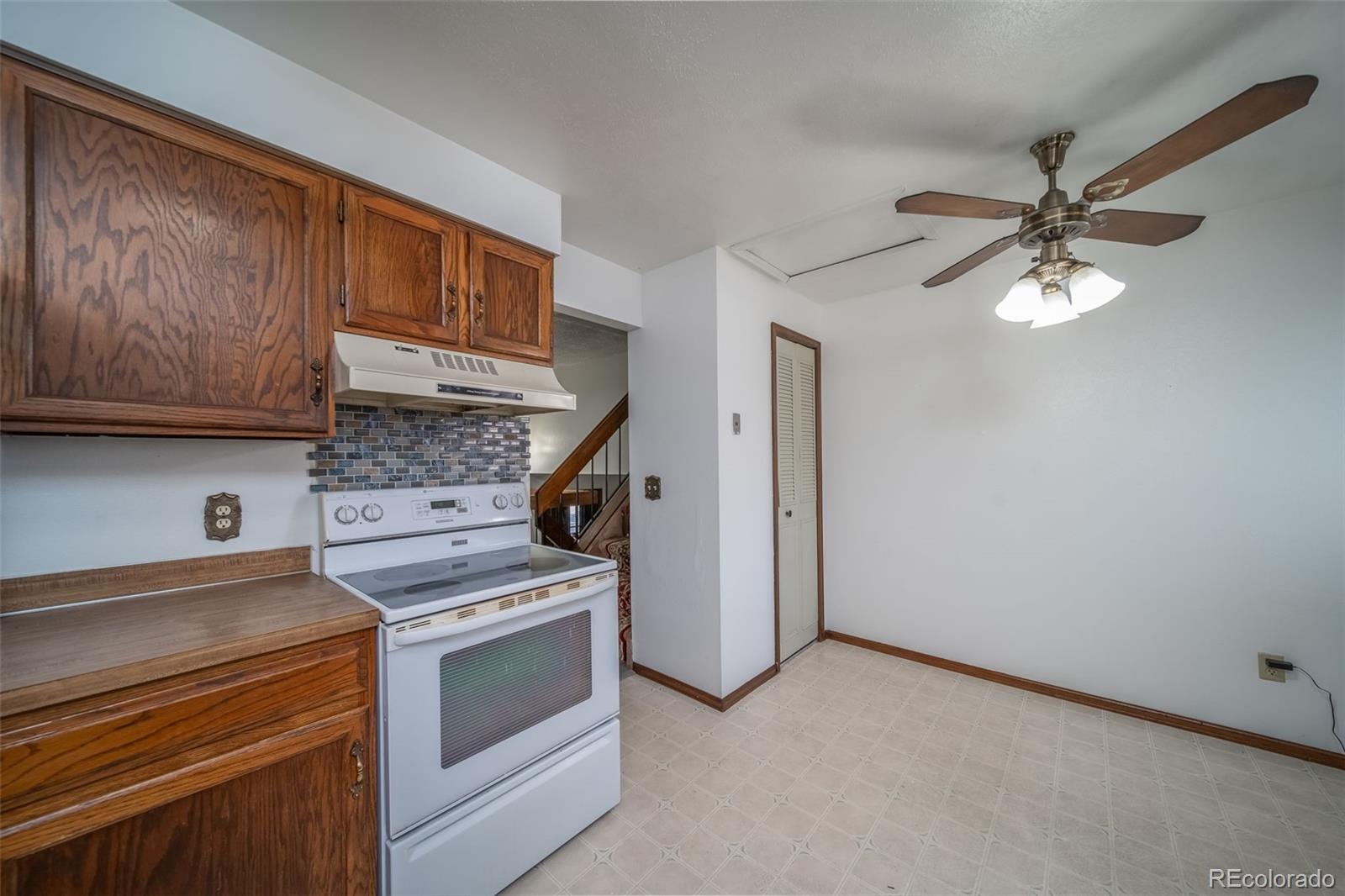 MLS Image #9 for 1549 s evanston street,aurora, Colorado