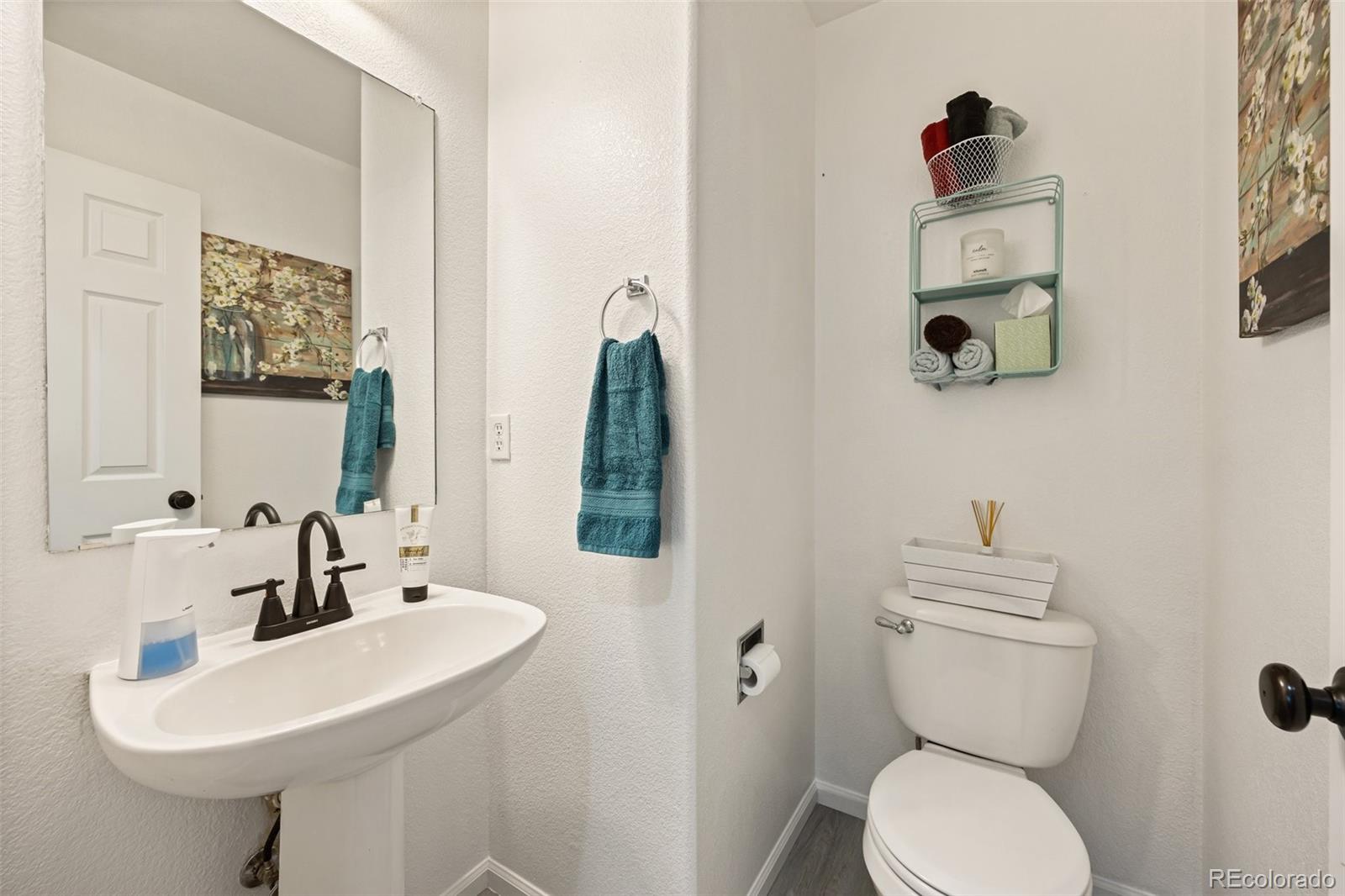 MLS Image #9 for 22274 e oxford place,aurora, Colorado
