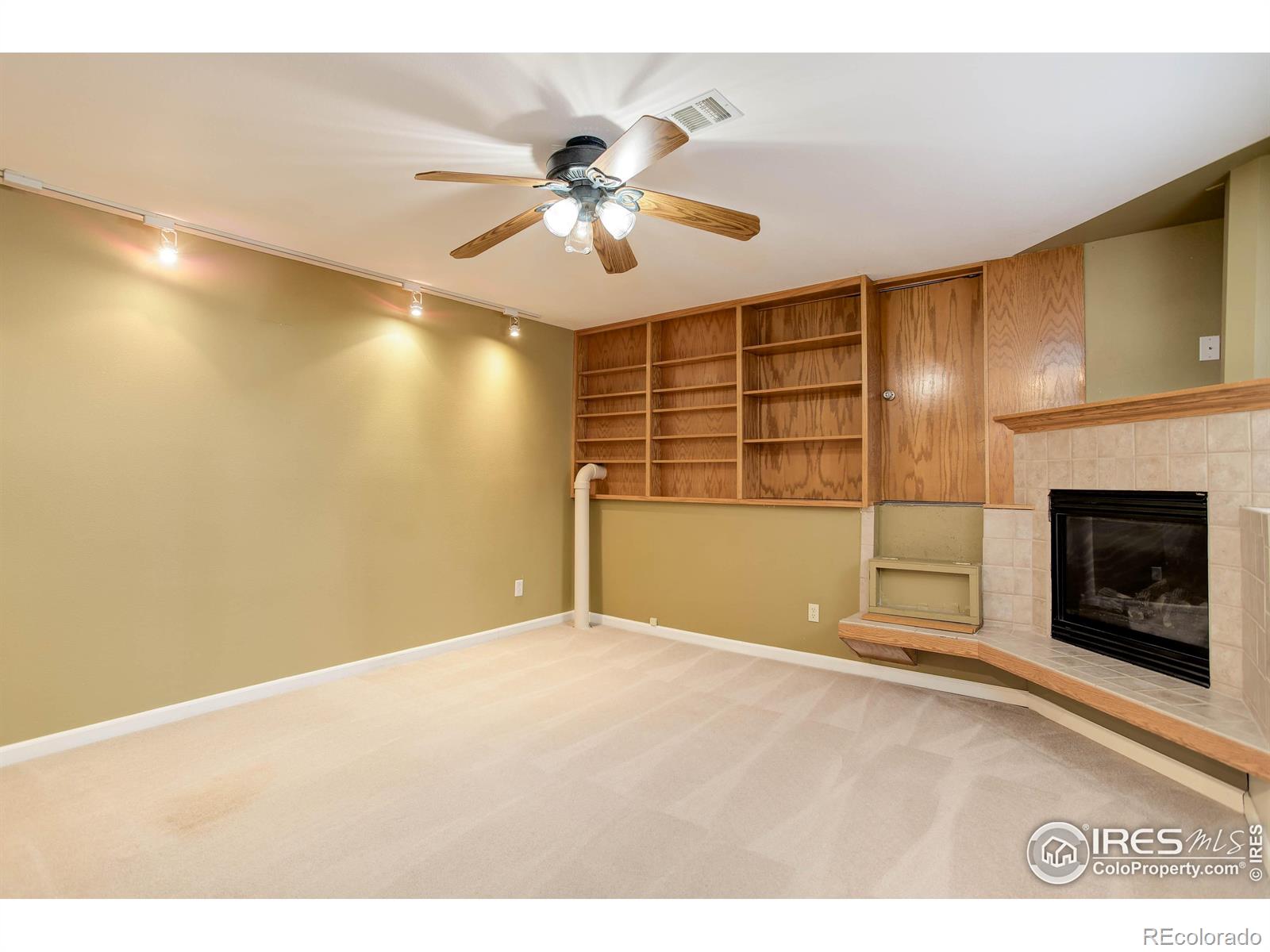 MLS Image #28 for 935  reynolds farm lane,longmont, Colorado