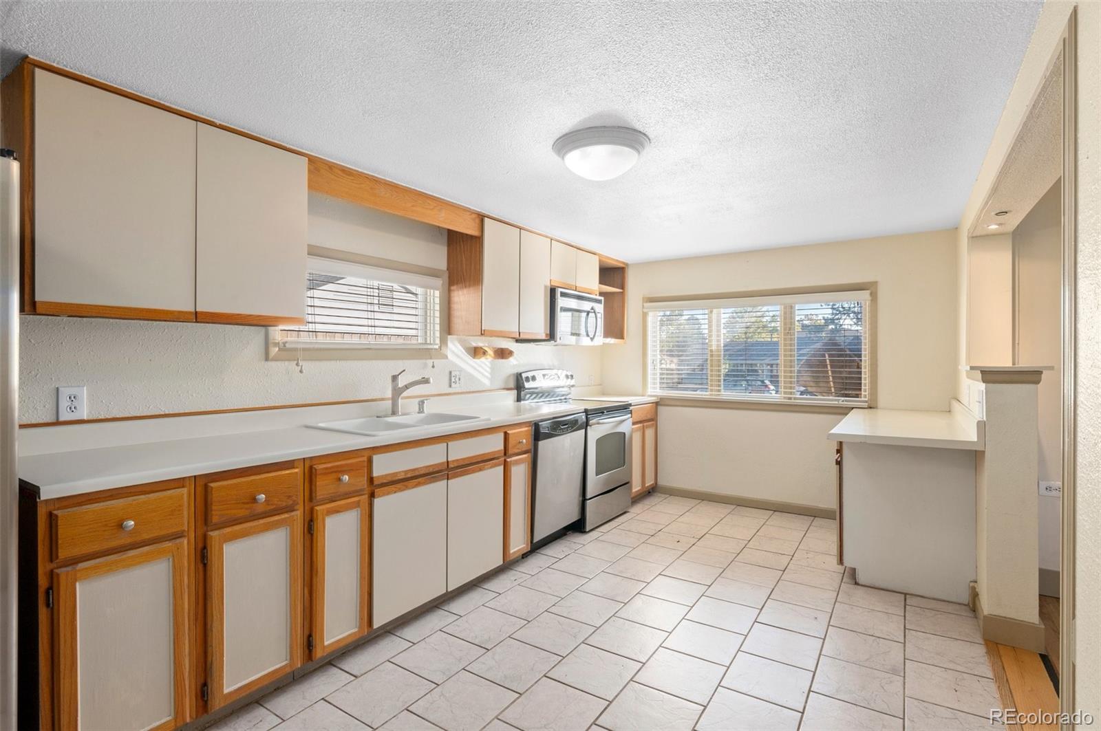 MLS Image #12 for 3021 s birch street,denver, Colorado