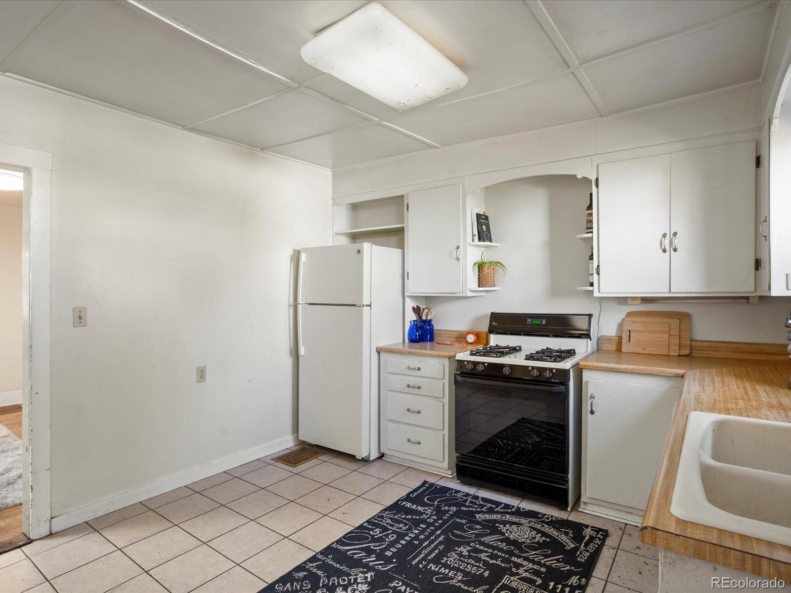 MLS Image #13 for 723 s sherman street,denver, Colorado