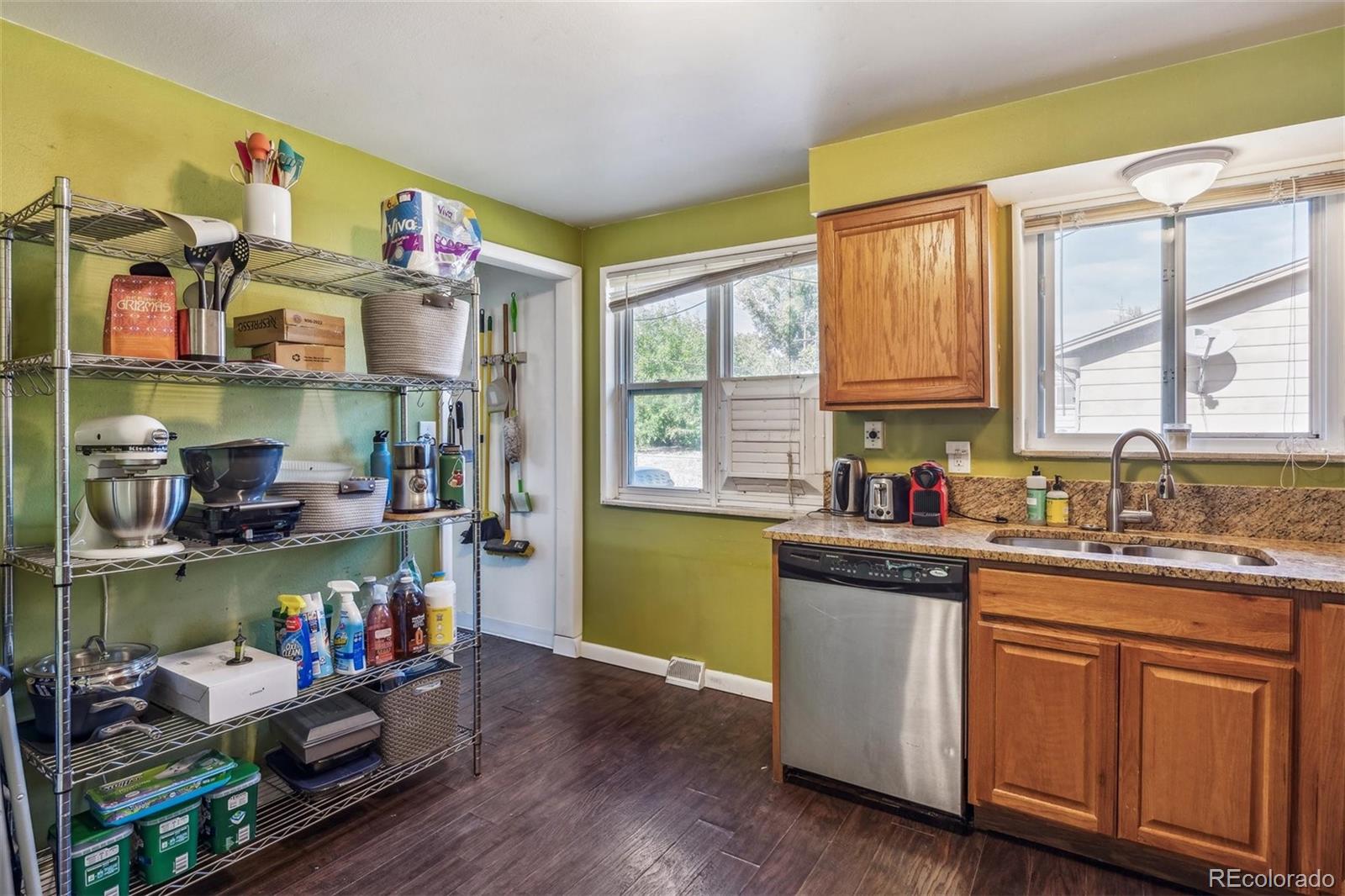 MLS Image #6 for 8305  brooks drive,arvada, Colorado