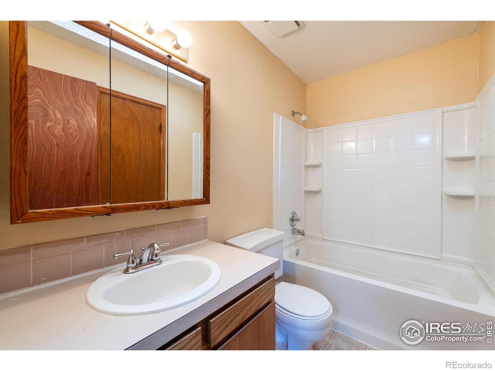 MLS Image #11 for 315  quebec avenue,longmont, Colorado