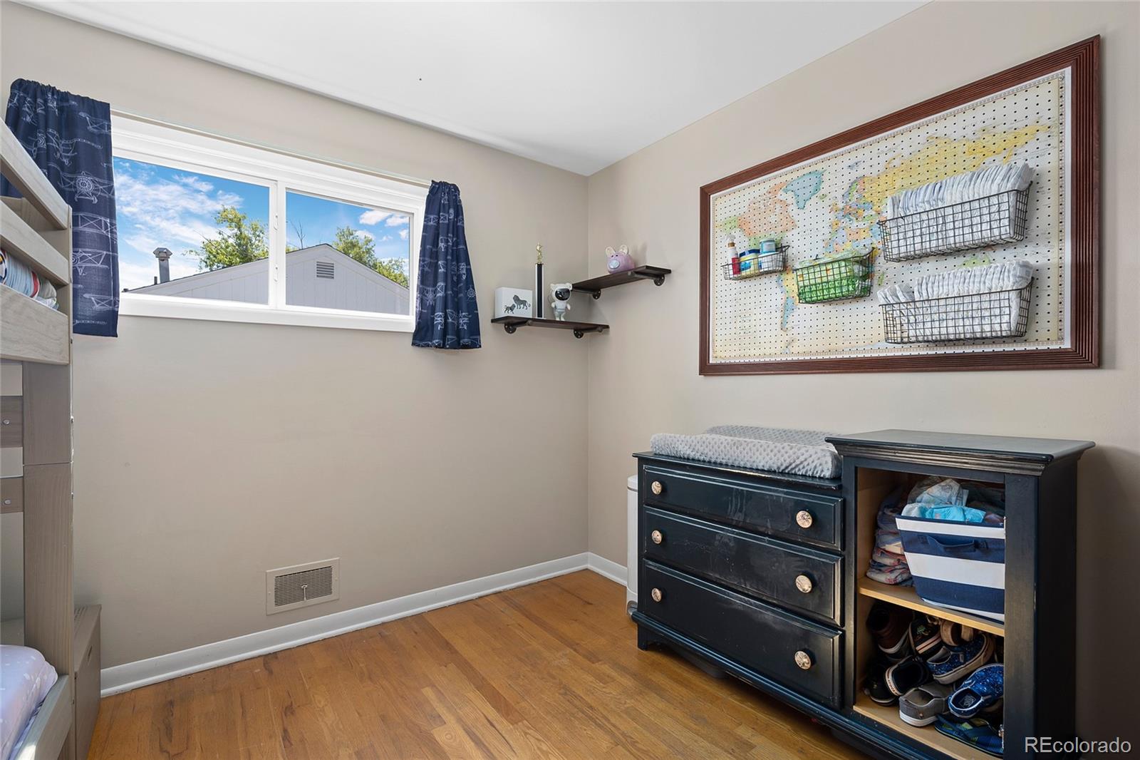 MLS Image #20 for 6990  warren drive,denver, Colorado