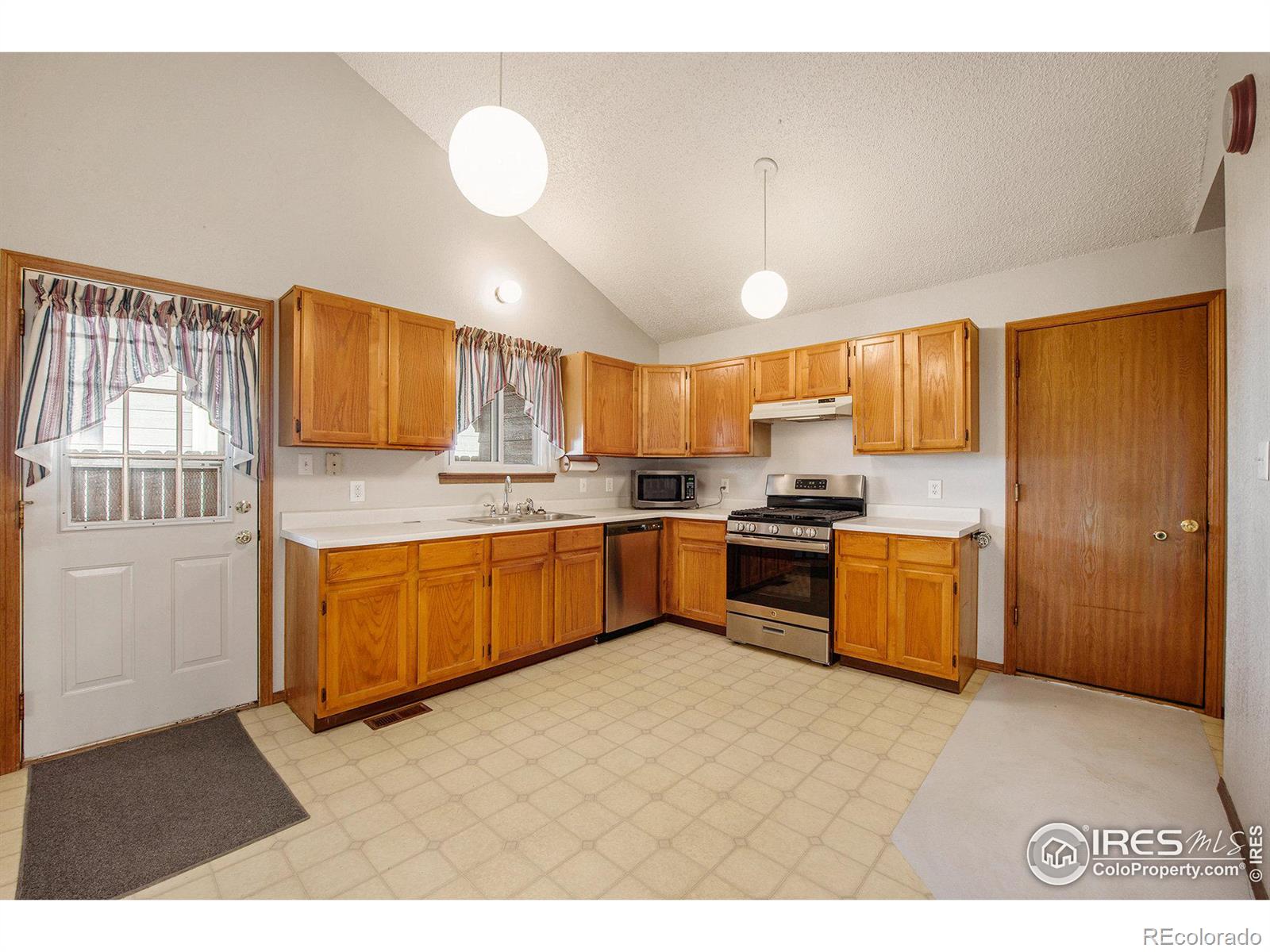 MLS Image #6 for 5024 w 77th drive,westminster, Colorado