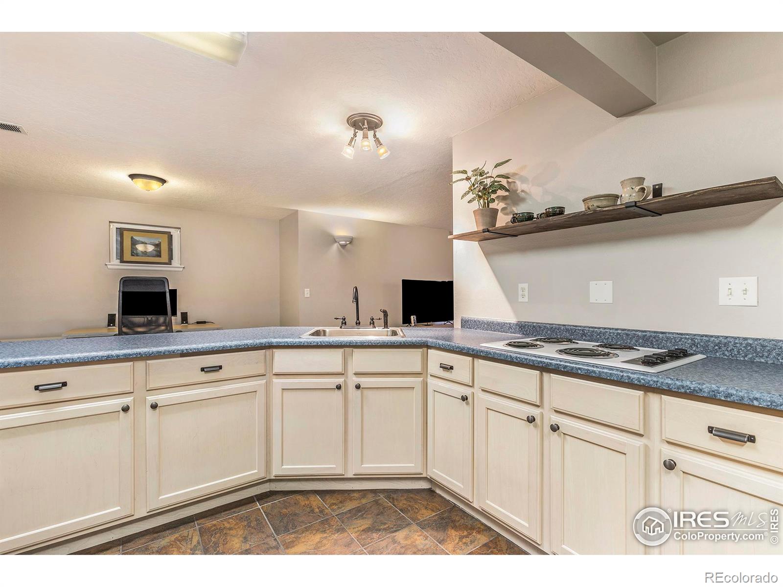 MLS Image #21 for 2113  65th avenue,greeley, Colorado