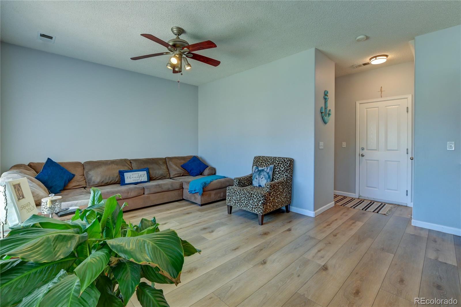 MLS Image #9 for 4920  idalia street,denver, Colorado