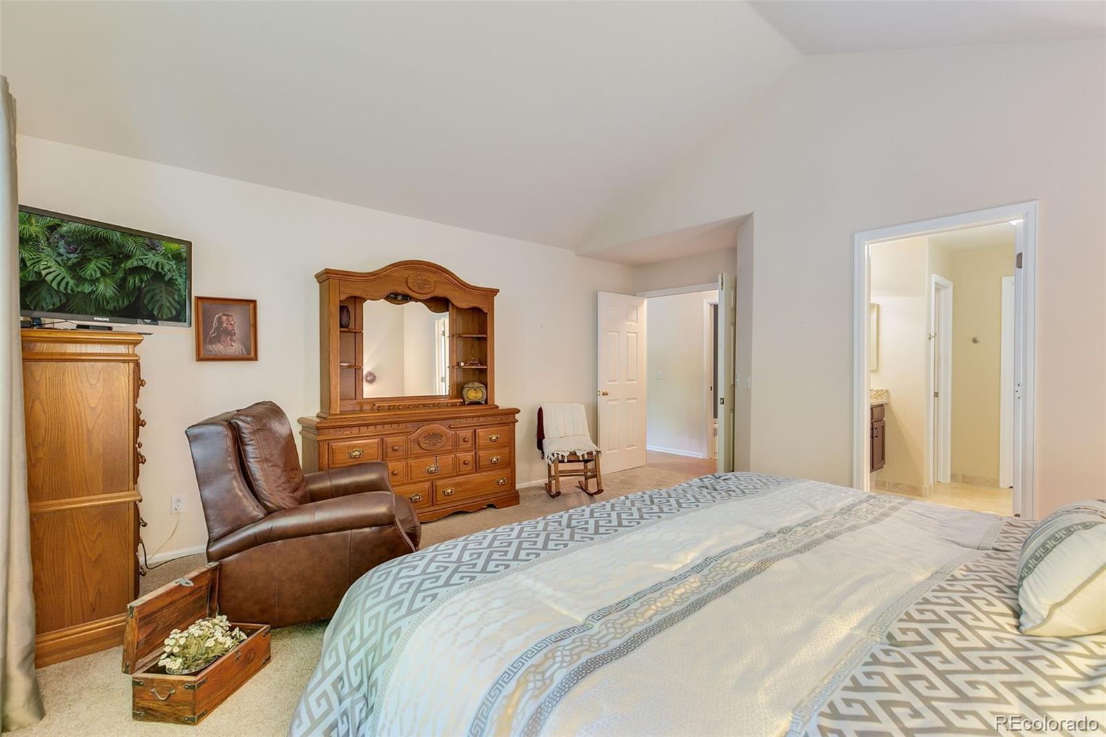 MLS Image #23 for 855  meadow run,golden, Colorado