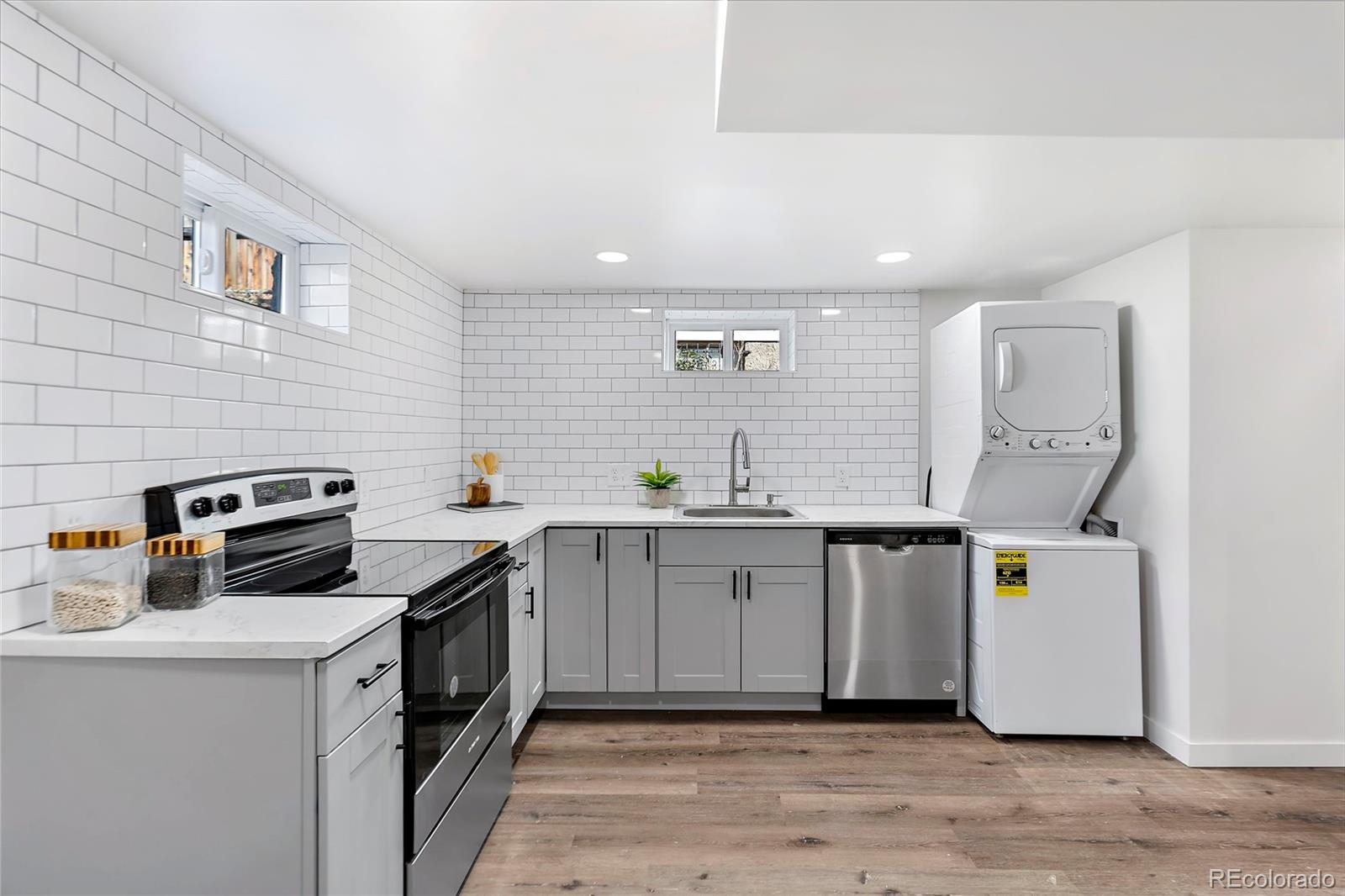 MLS Image #24 for 275  newton street,denver, Colorado