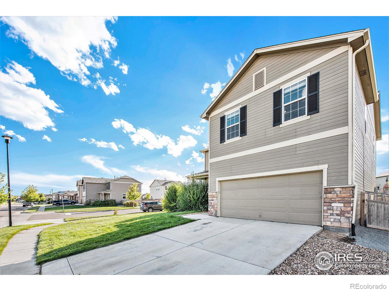 MLS Image #4 for 603  jewel street,lochbuie, Colorado