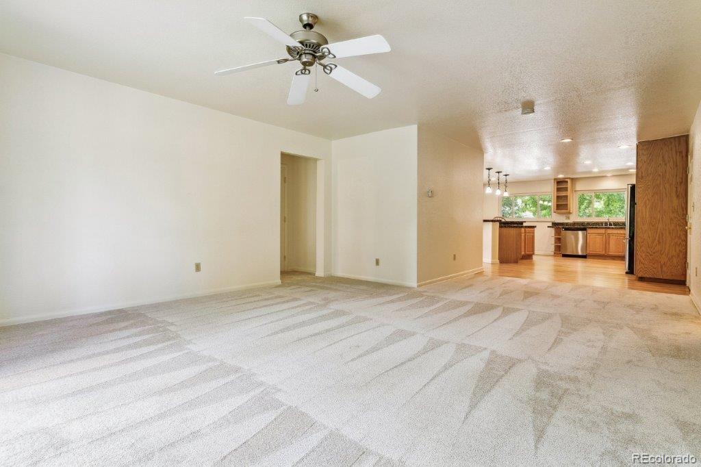 MLS Image #15 for 2824 s jackson street,denver, Colorado