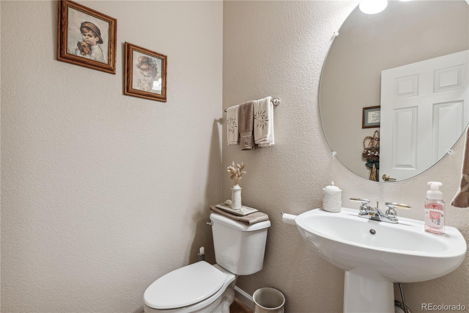 MLS Image #13 for 2750 w greens court ,littleton, Colorado