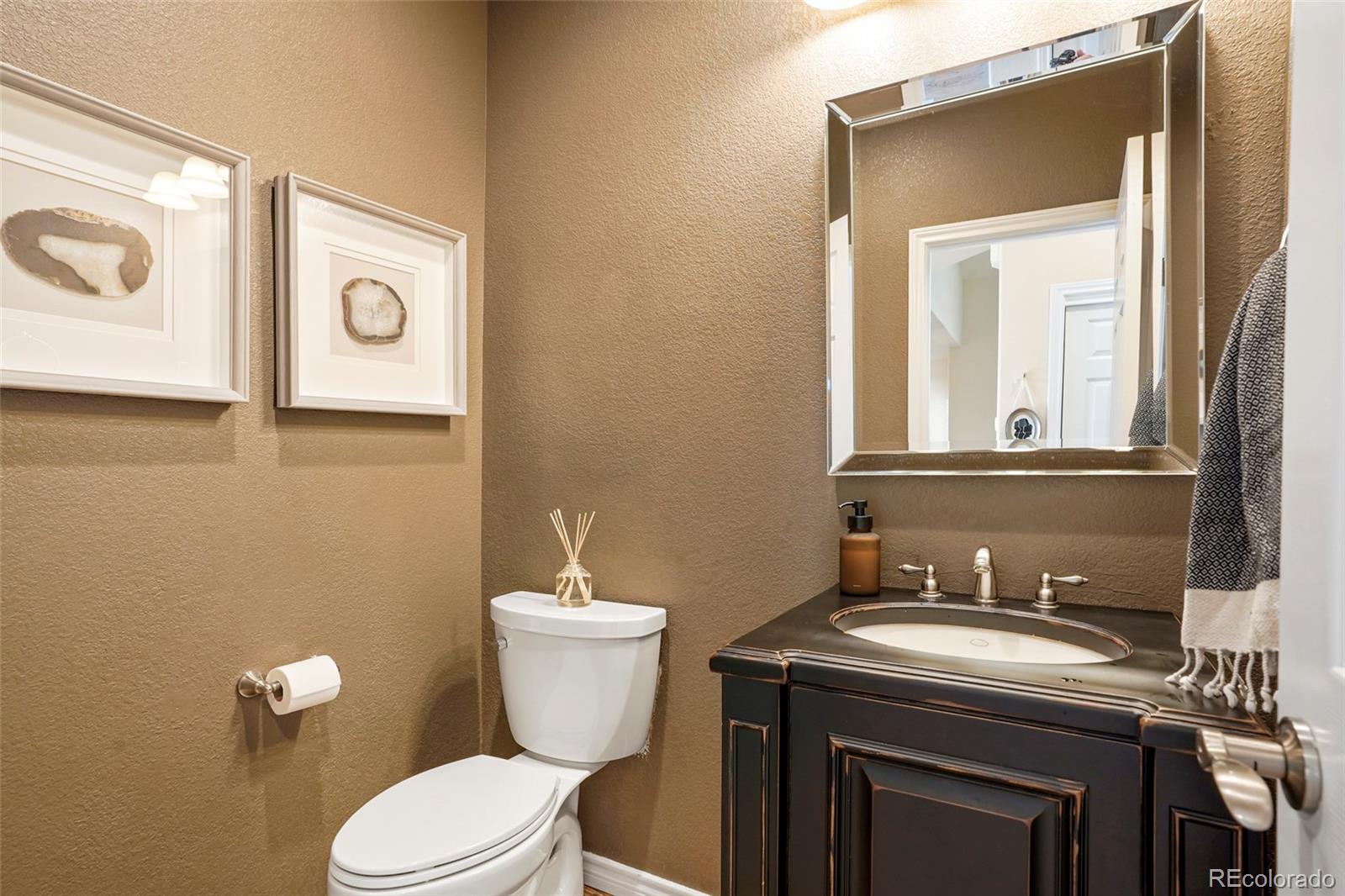 MLS Image #16 for 663  tetbury court,castle pines, Colorado