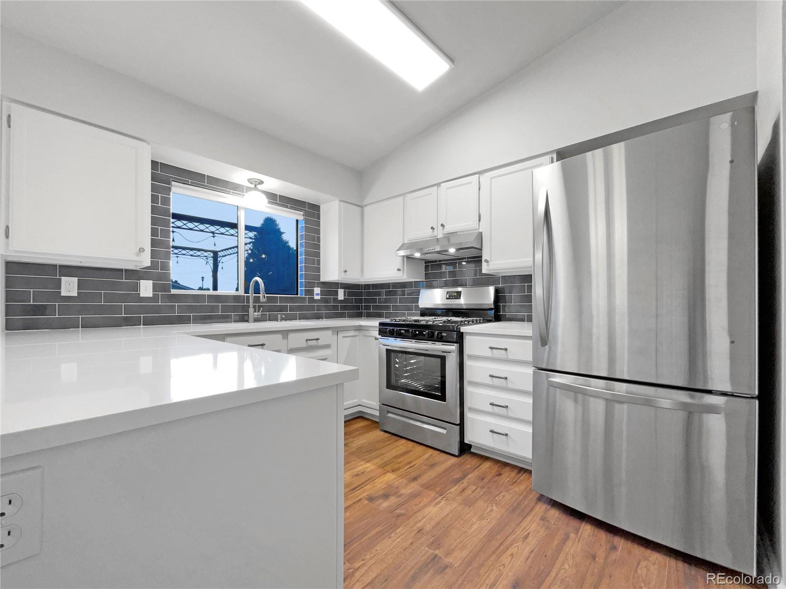 MLS Image #11 for 212  saturn drive,fort collins, Colorado