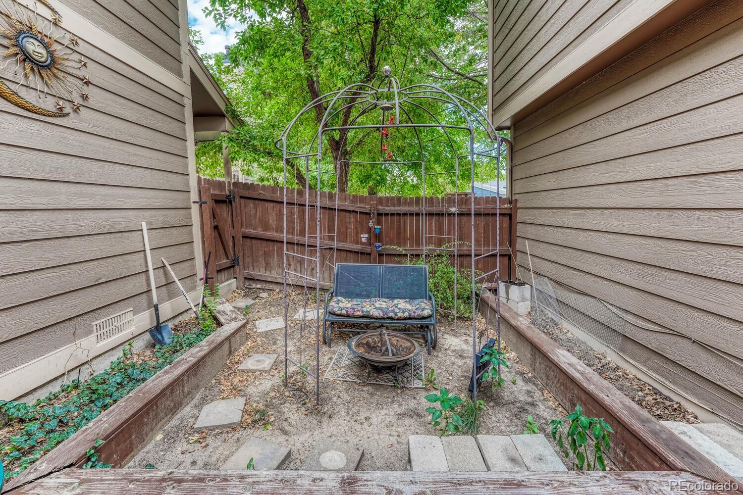 MLS Image #32 for 1721 s richfield way,aurora, Colorado