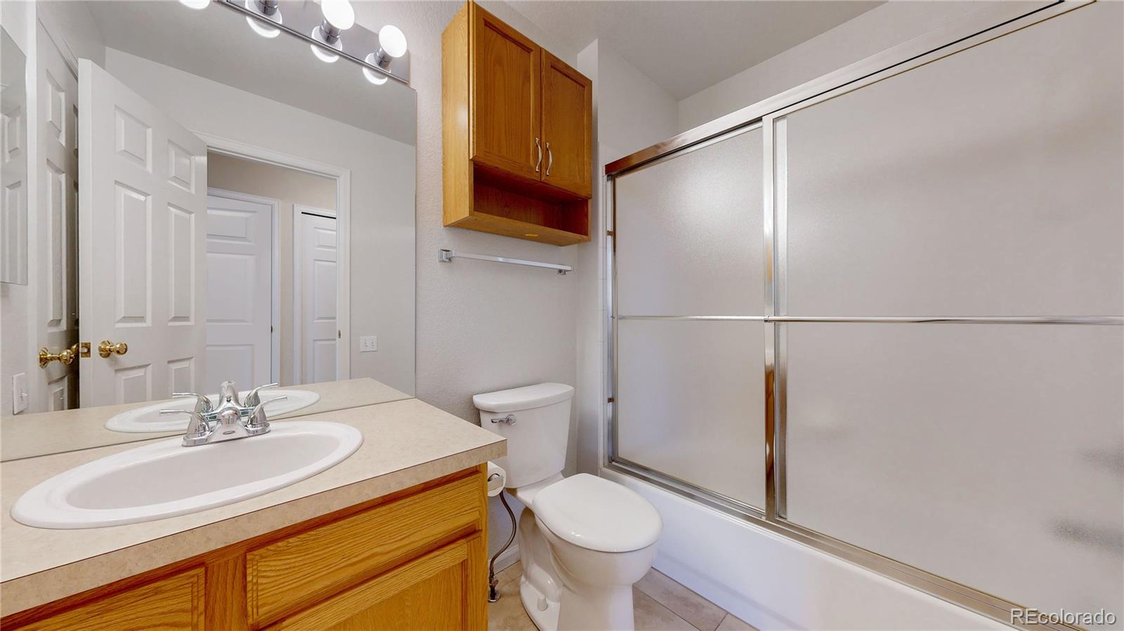 MLS Image #10 for 10141  grove loop d,westminster, Colorado