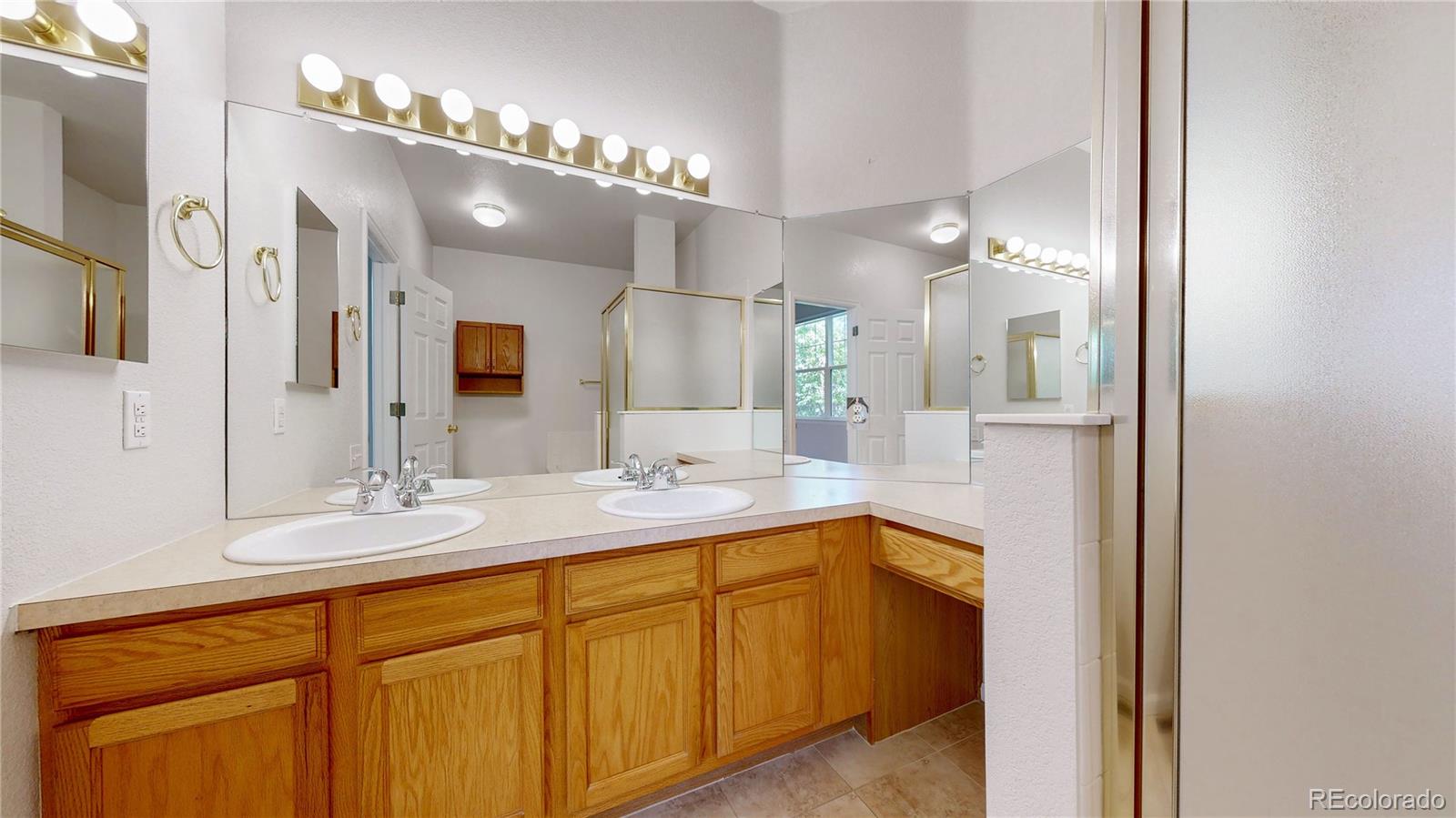 MLS Image #15 for 10141  grove loop d,westminster, Colorado