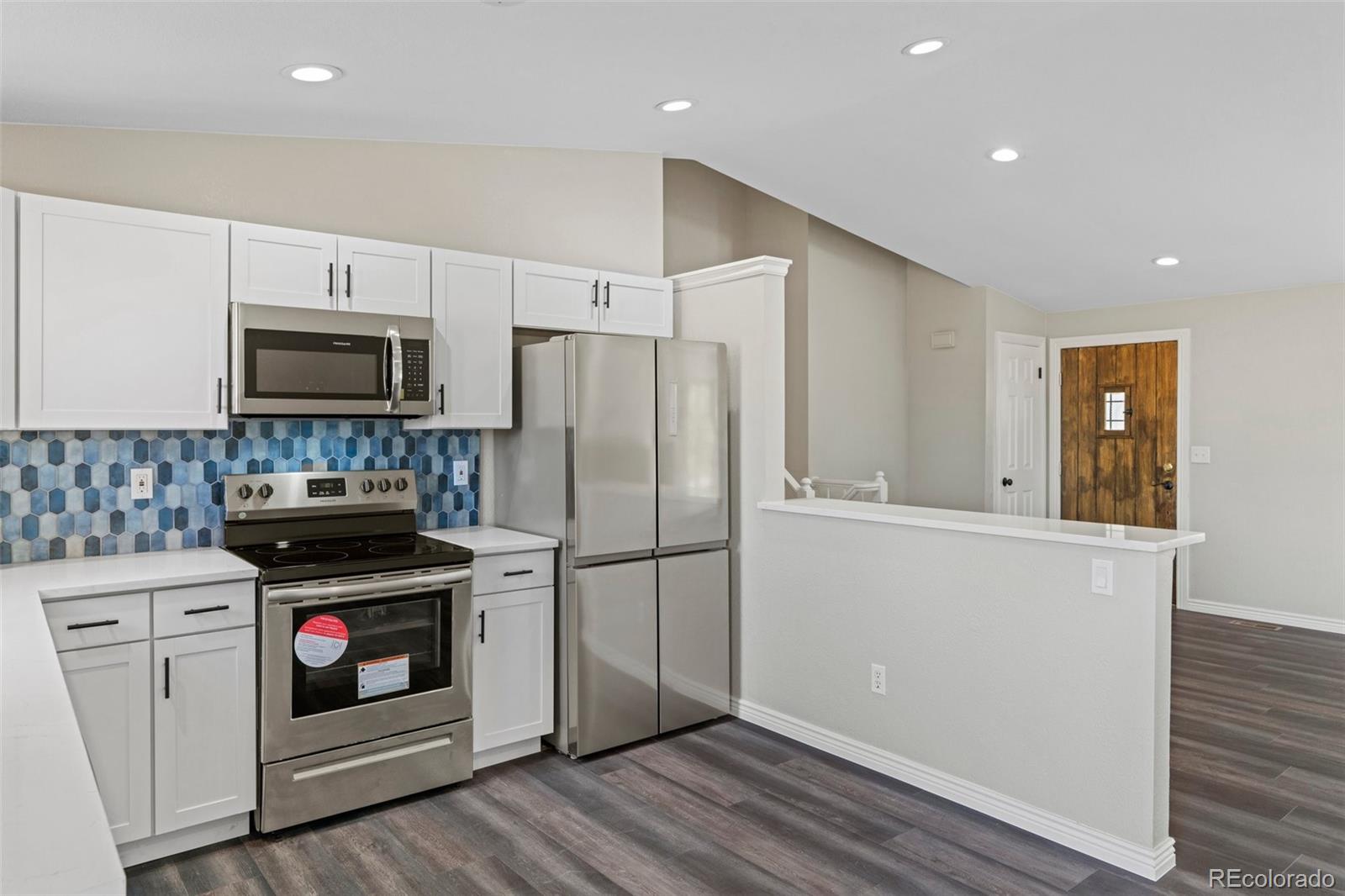 MLS Image #9 for 19003 e oxford drive,aurora, Colorado