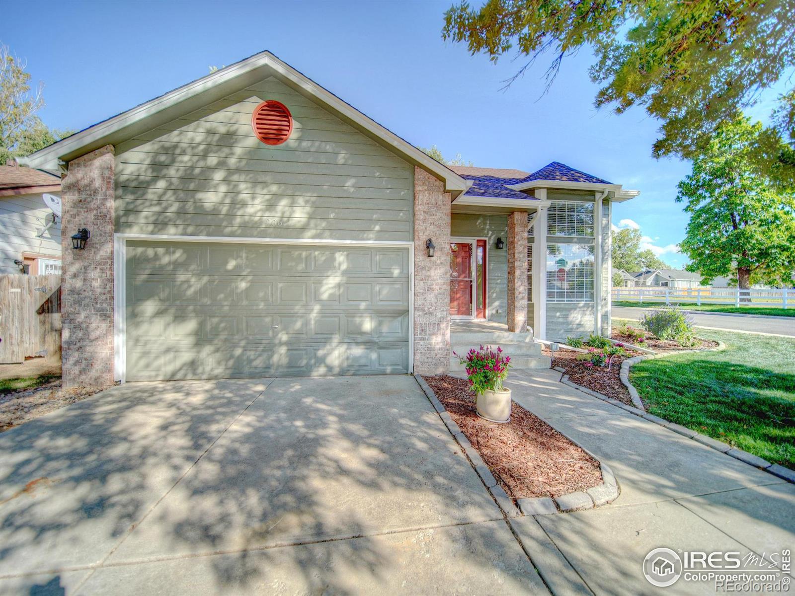 MLS Image #2 for 206  maple street,frederick, Colorado