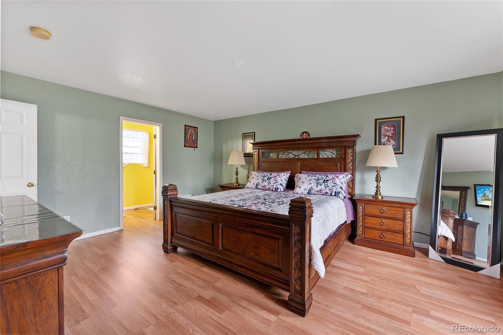 MLS Image #12 for 414 e 77th place,thornton, Colorado