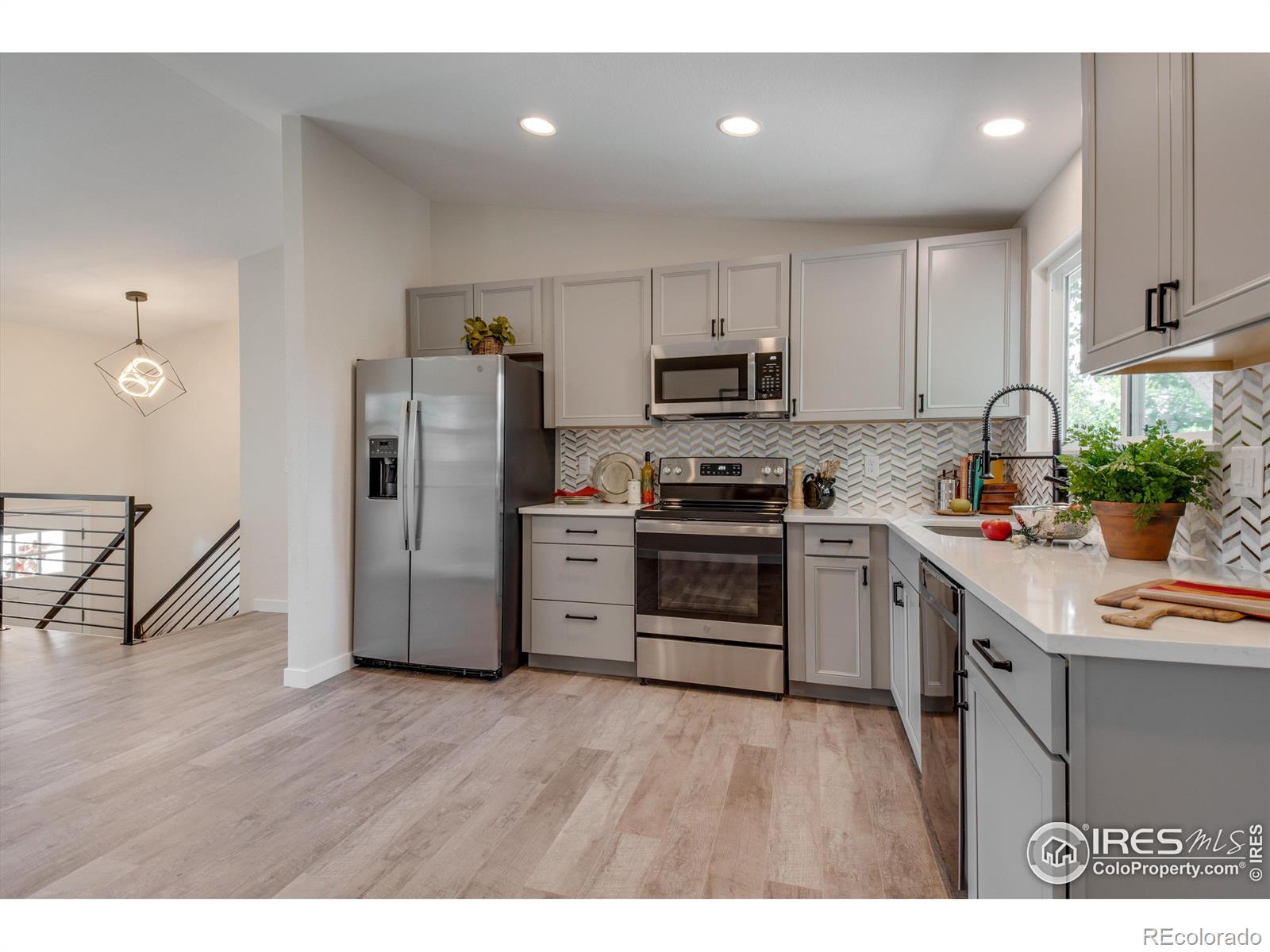 MLS Image #12 for 1500  calkins avenue,longmont, Colorado