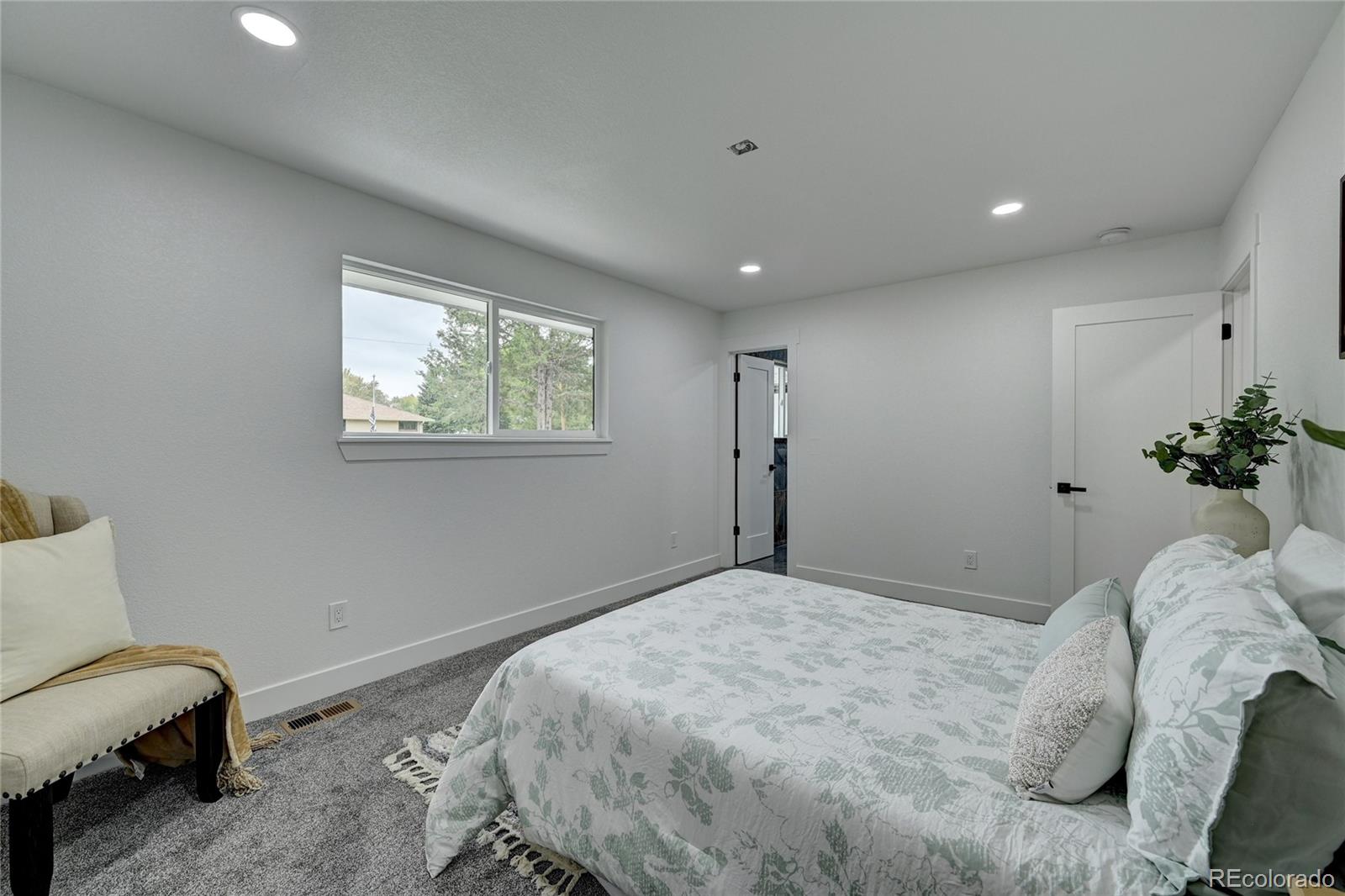 MLS Image #19 for 8240 w 61st avenue,arvada, Colorado