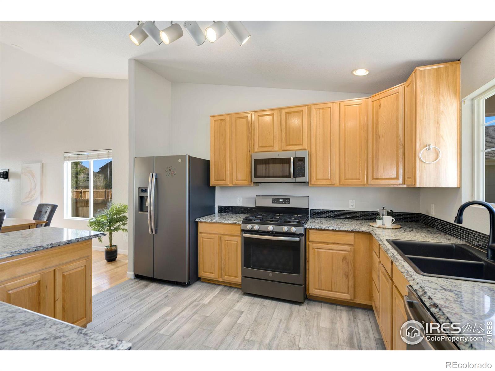 MLS Image #5 for 3775  panther drive,loveland, Colorado