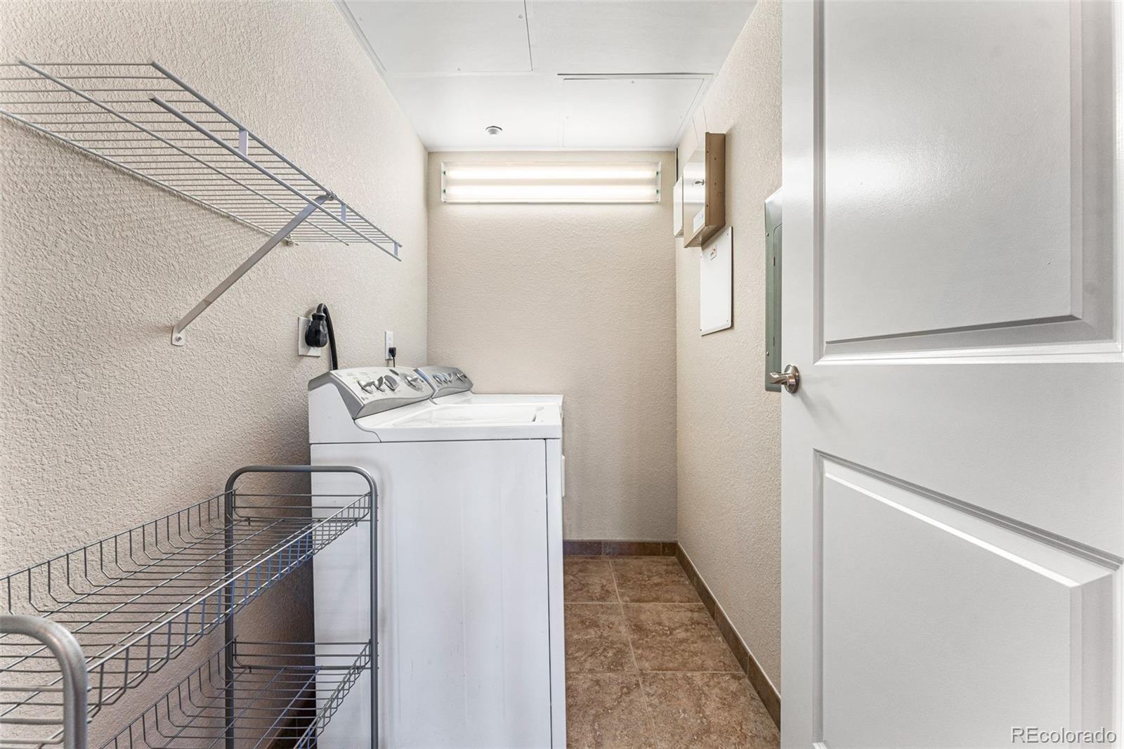 MLS Image #29 for 2200 s university boulevard 414,denver, Colorado