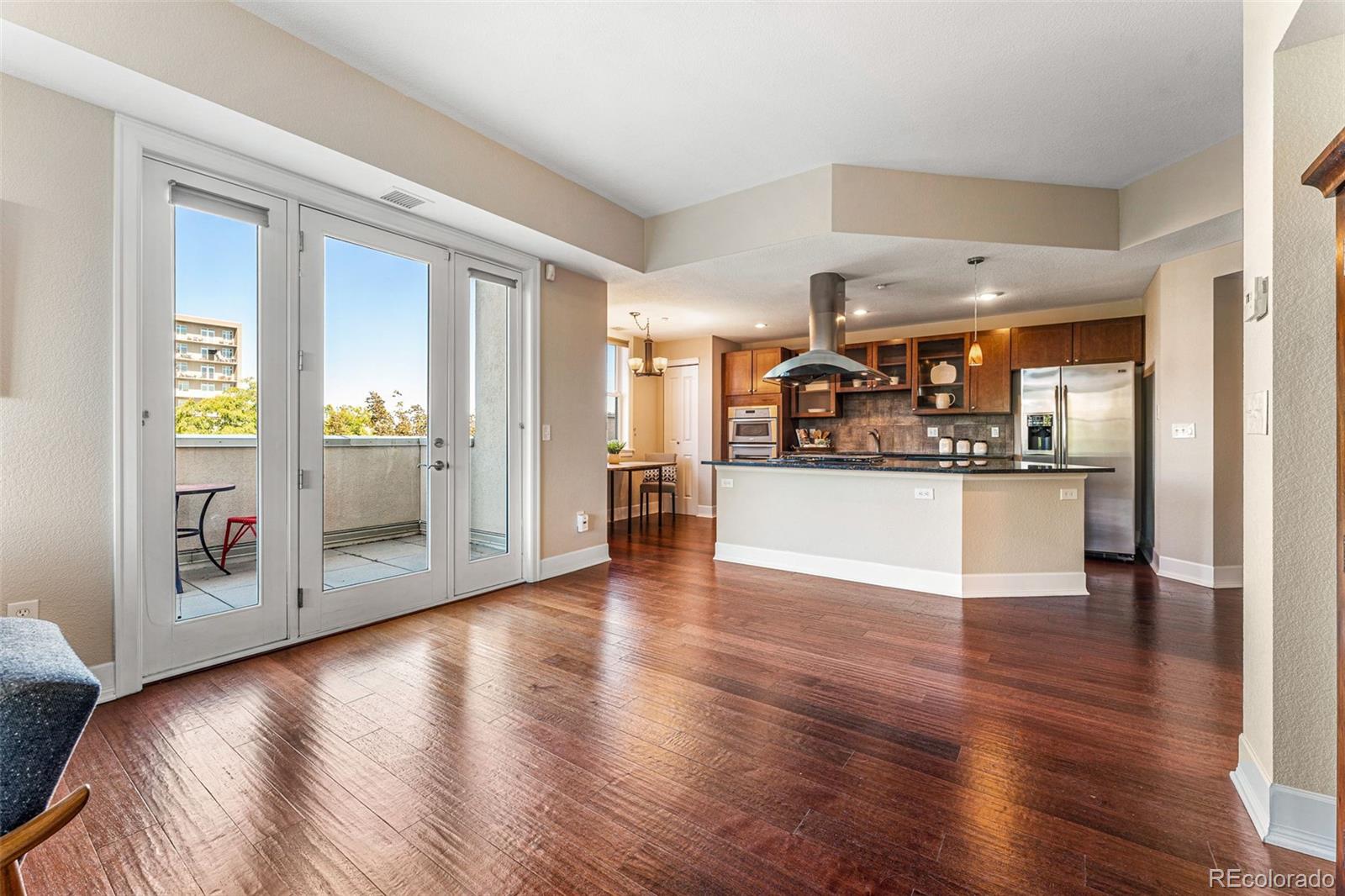 MLS Image #6 for 2200 s university boulevard 414,denver, Colorado