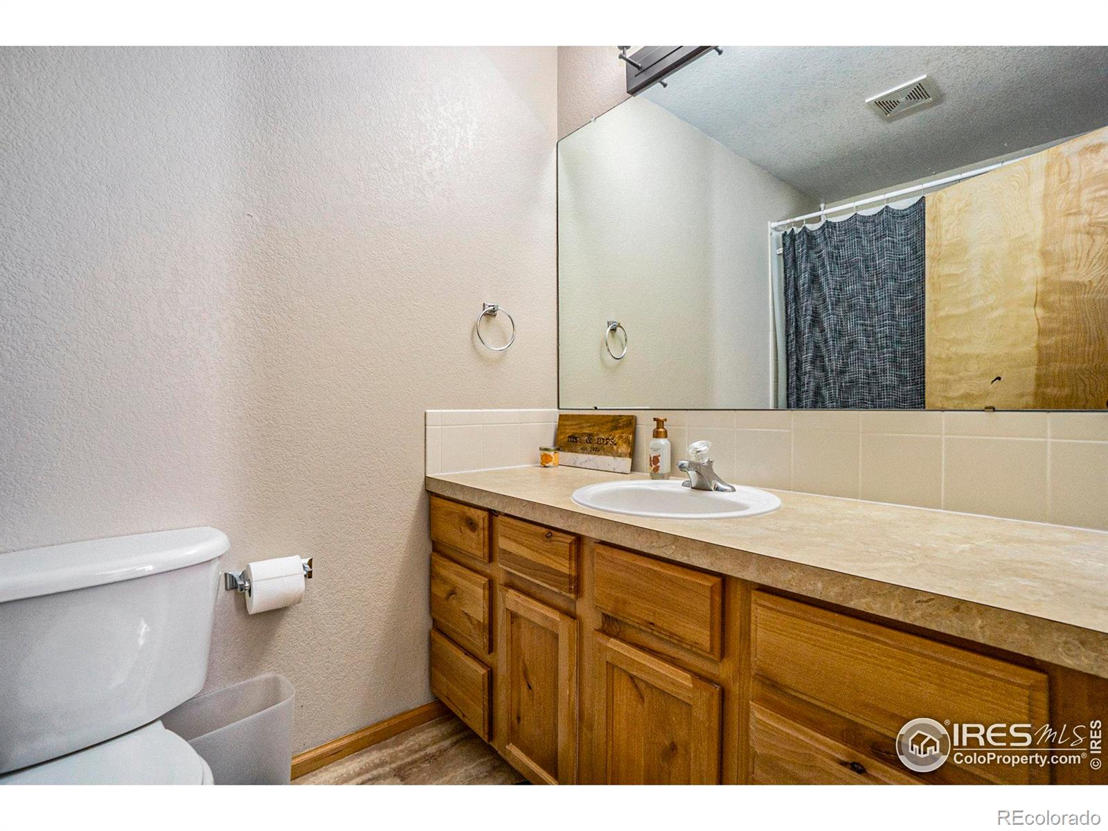 MLS Image #11 for 7185  mount adams street,wellington, Colorado