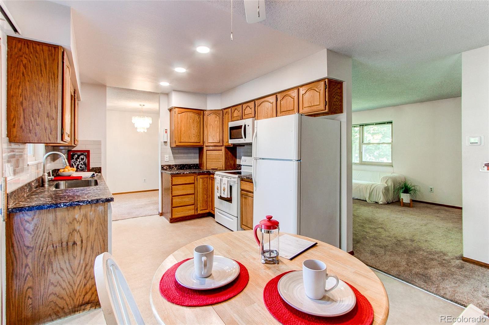 MLS Image #5 for 1357 s oswego court,aurora, Colorado