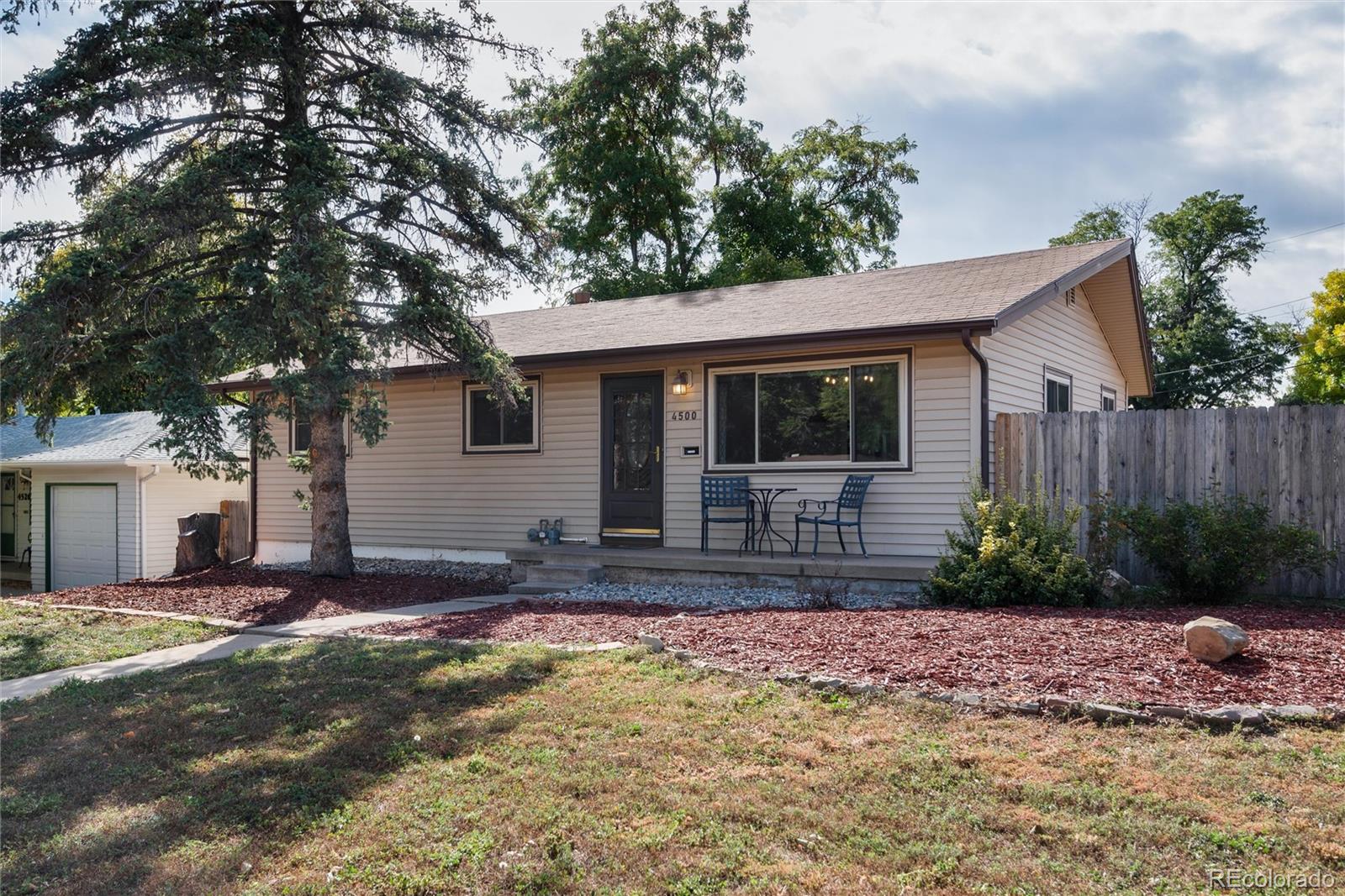 MLS Image #2 for 4500 e wyoming place,denver, Colorado