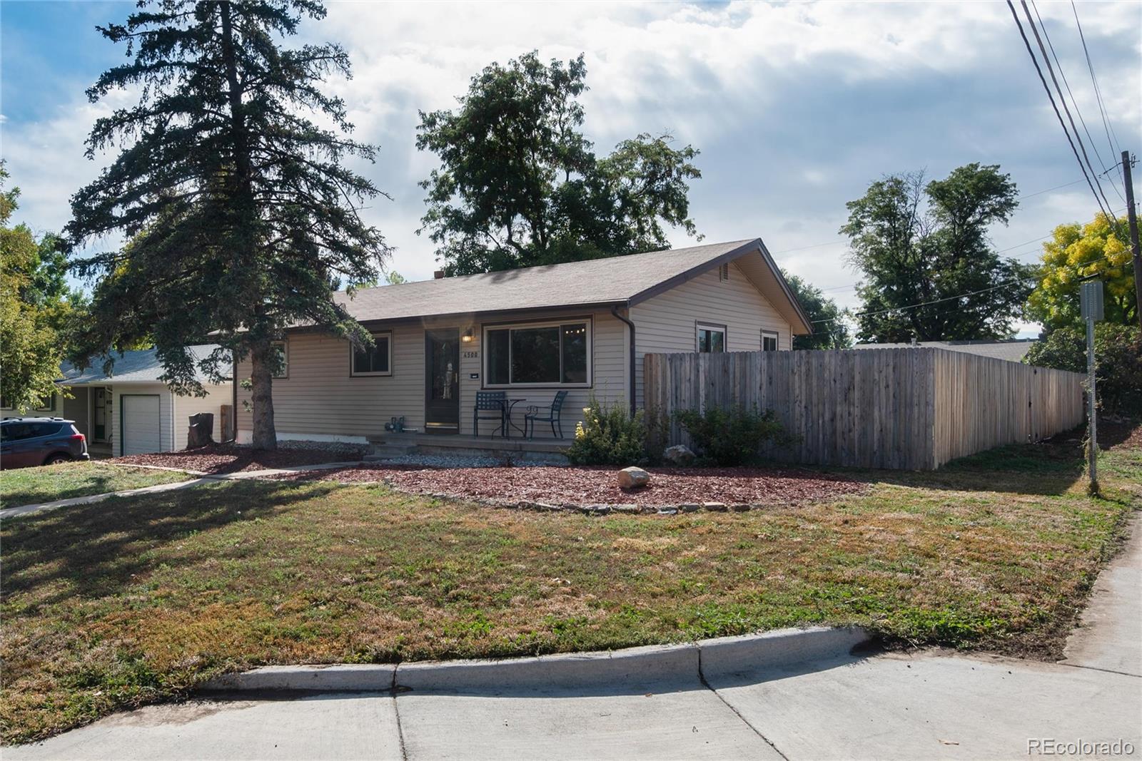 MLS Image #3 for 4500 e wyoming place,denver, Colorado