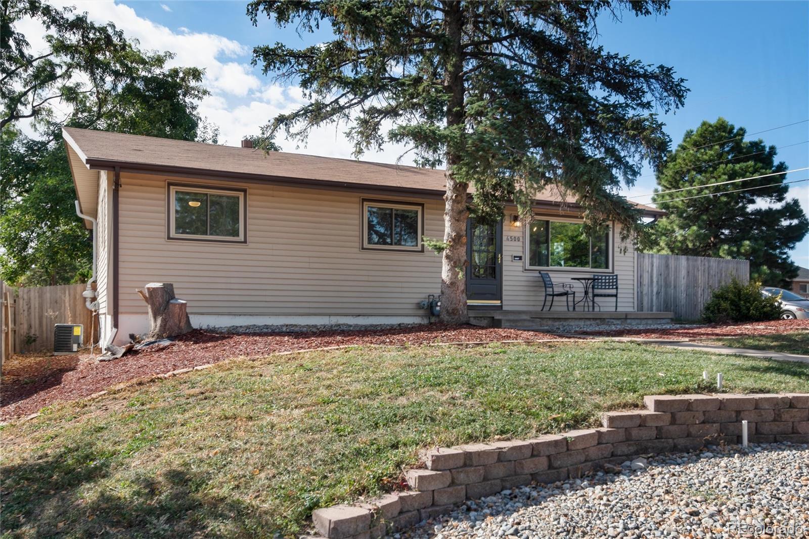 MLS Image #4 for 4500 e wyoming place,denver, Colorado