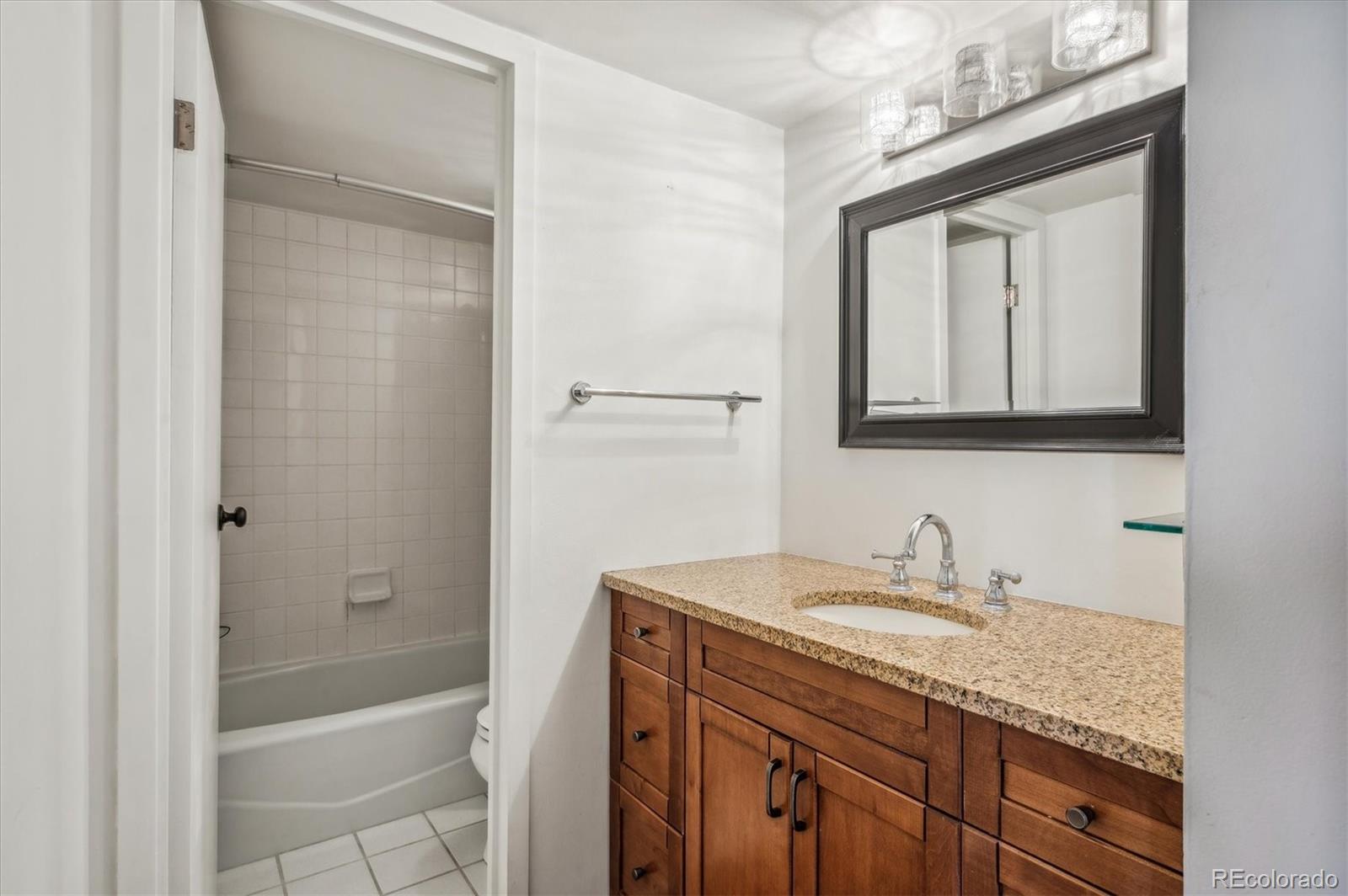 MLS Image #15 for 400 s lafayette street 503,denver, Colorado