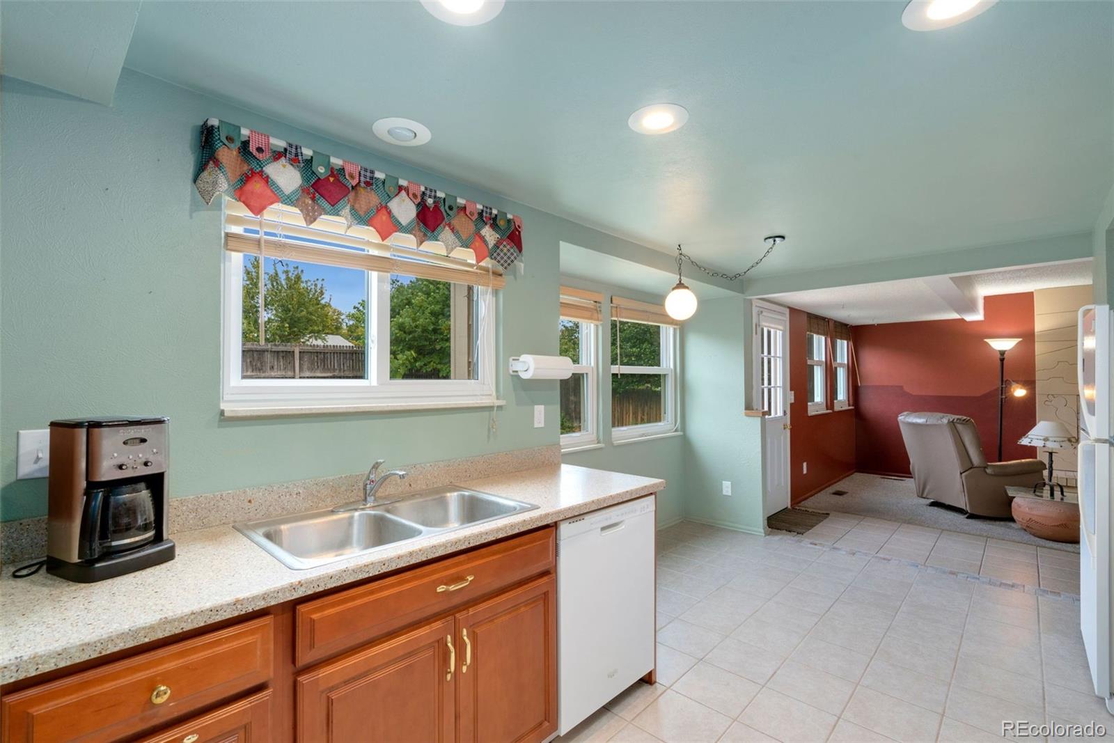 MLS Image #13 for 8834 w quarto avenue,littleton, Colorado